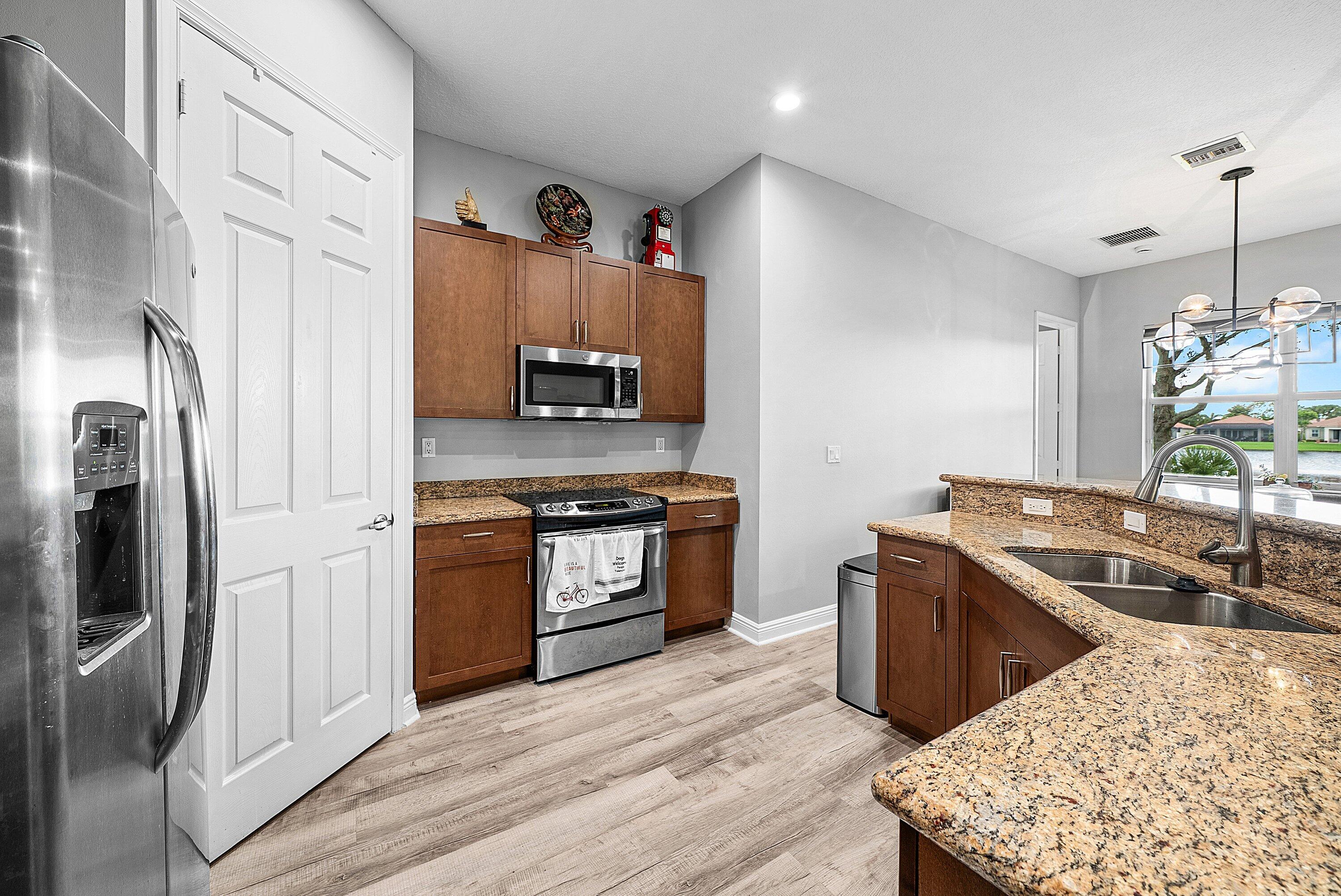 MLS #RX-11129057 image #11