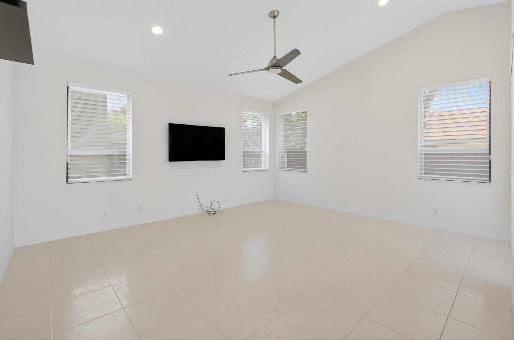 MLS #RX-11129179 image #12