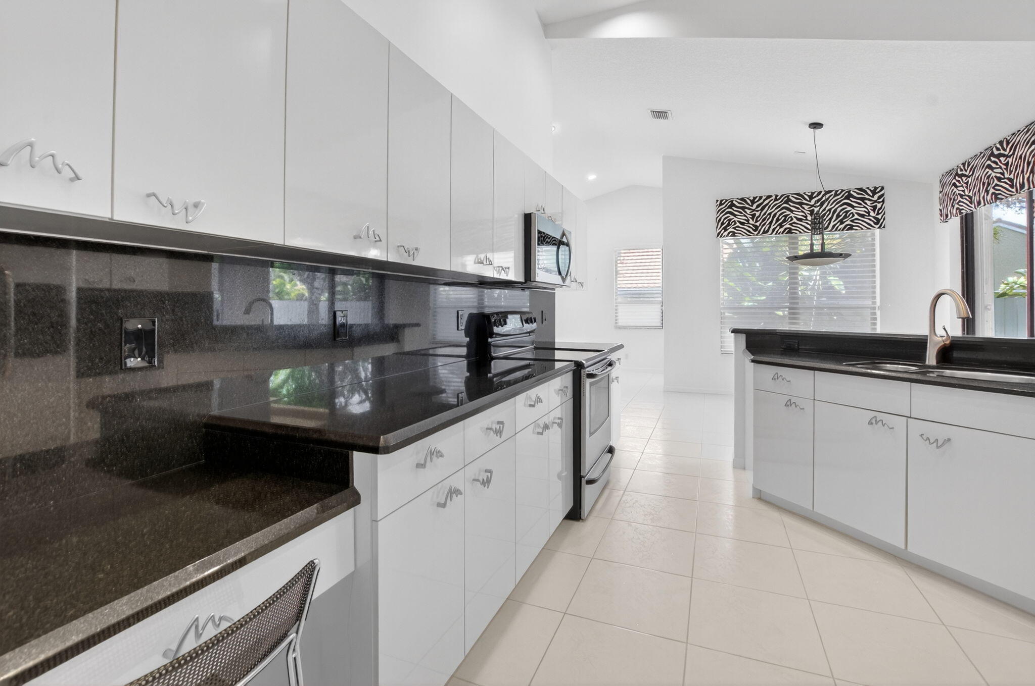 MLS #RX-11129179 image #7