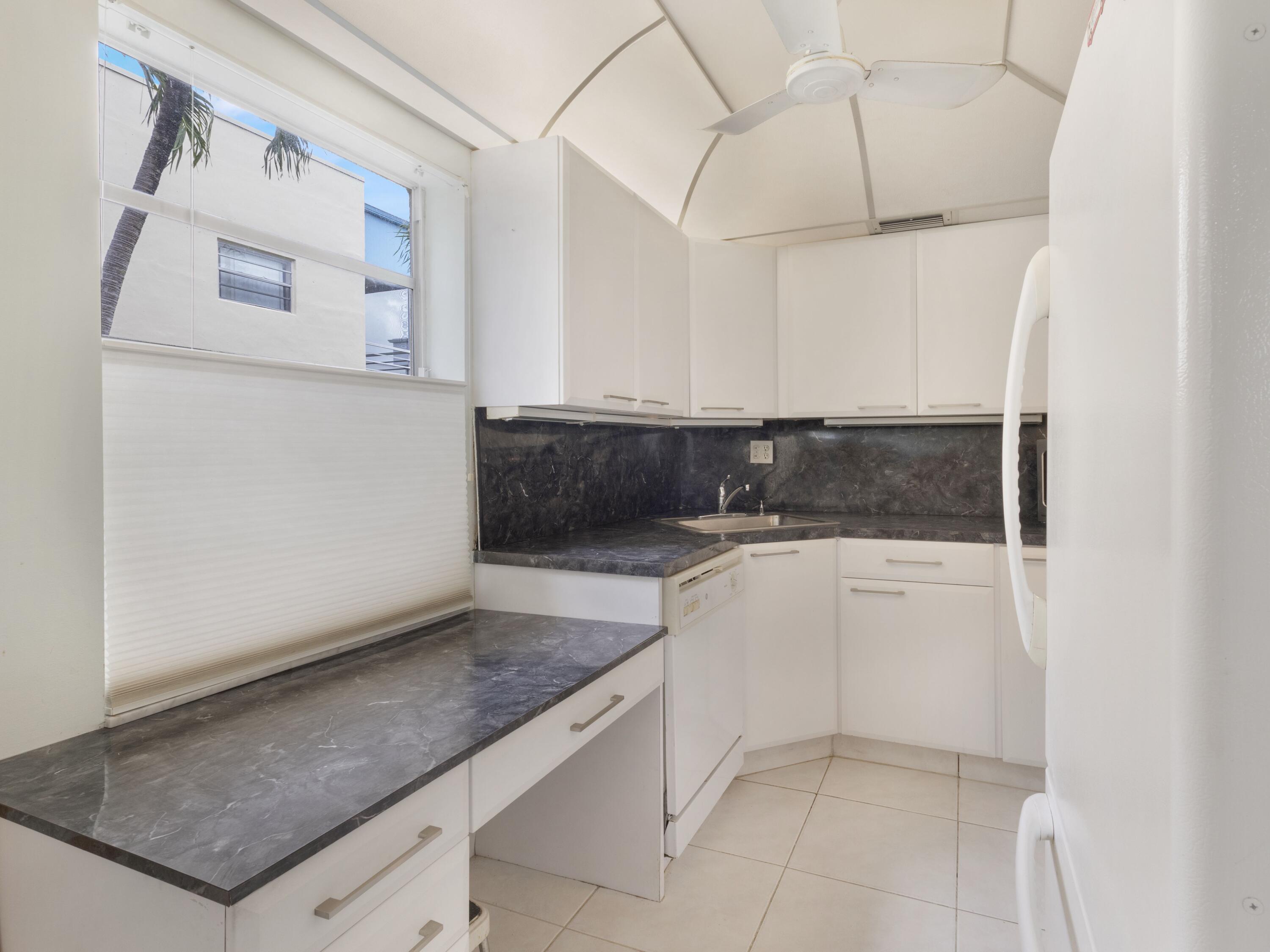 MLS #RX-11129637 image #2