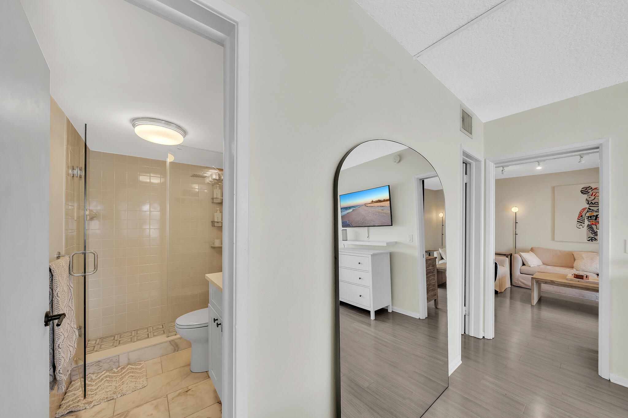 MLS #RX-10817024 image #32