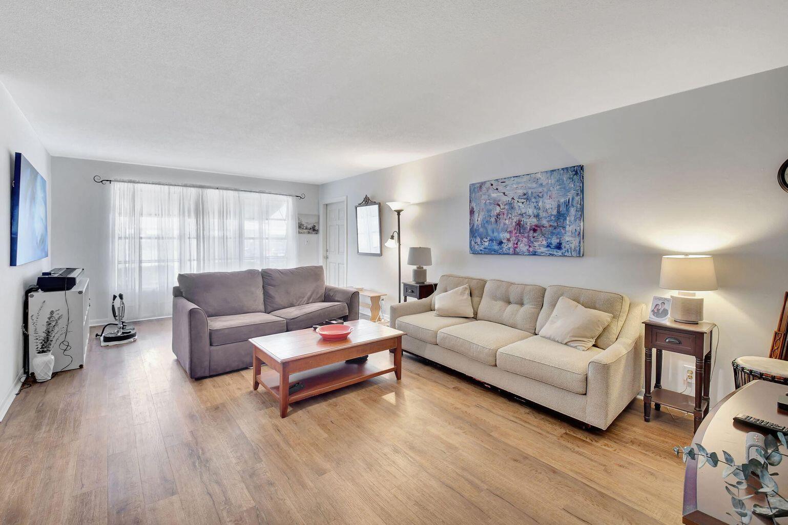 MLS #RX-11129959 image #0