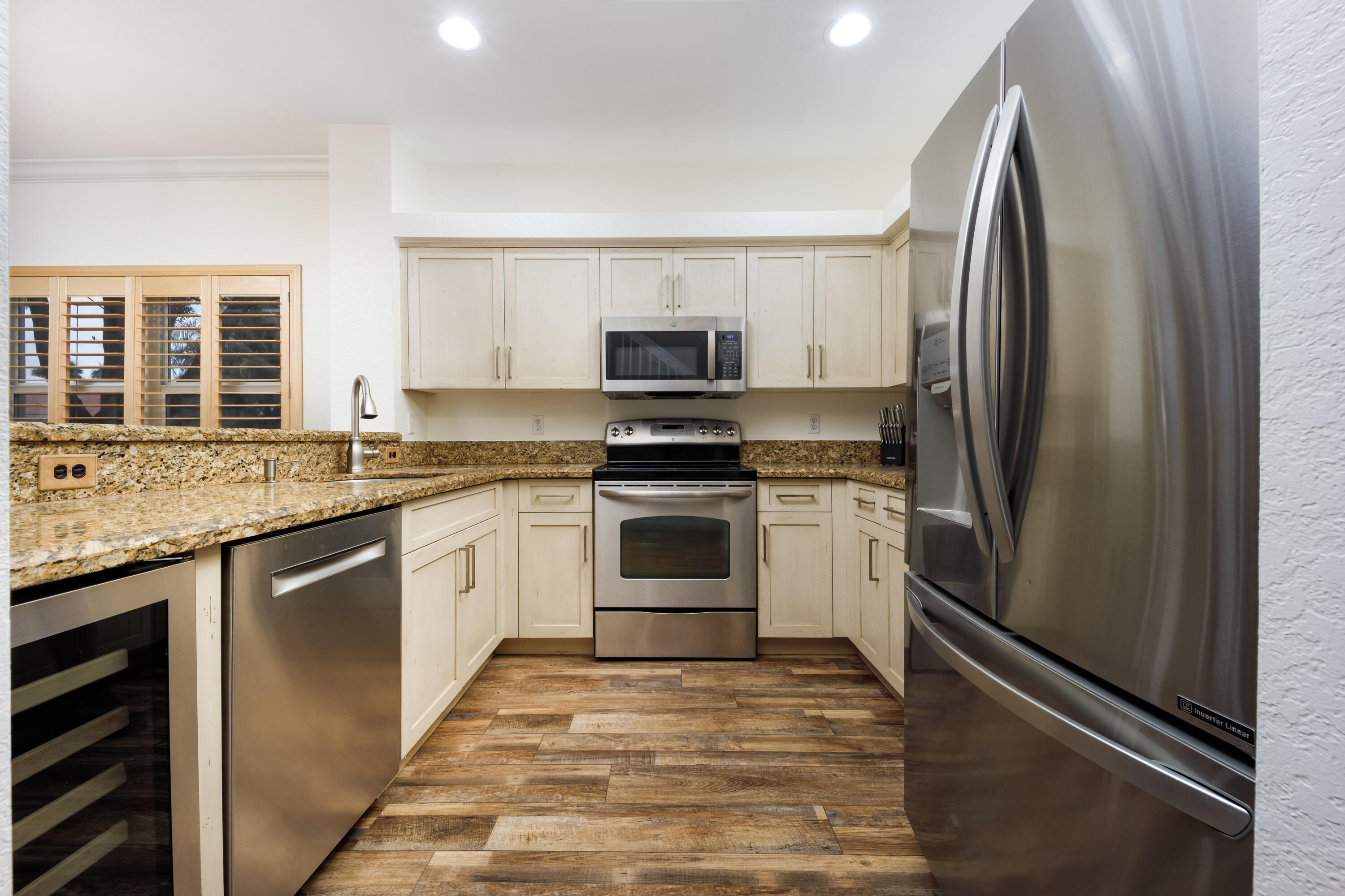 MLS #RX-10966959 image #3