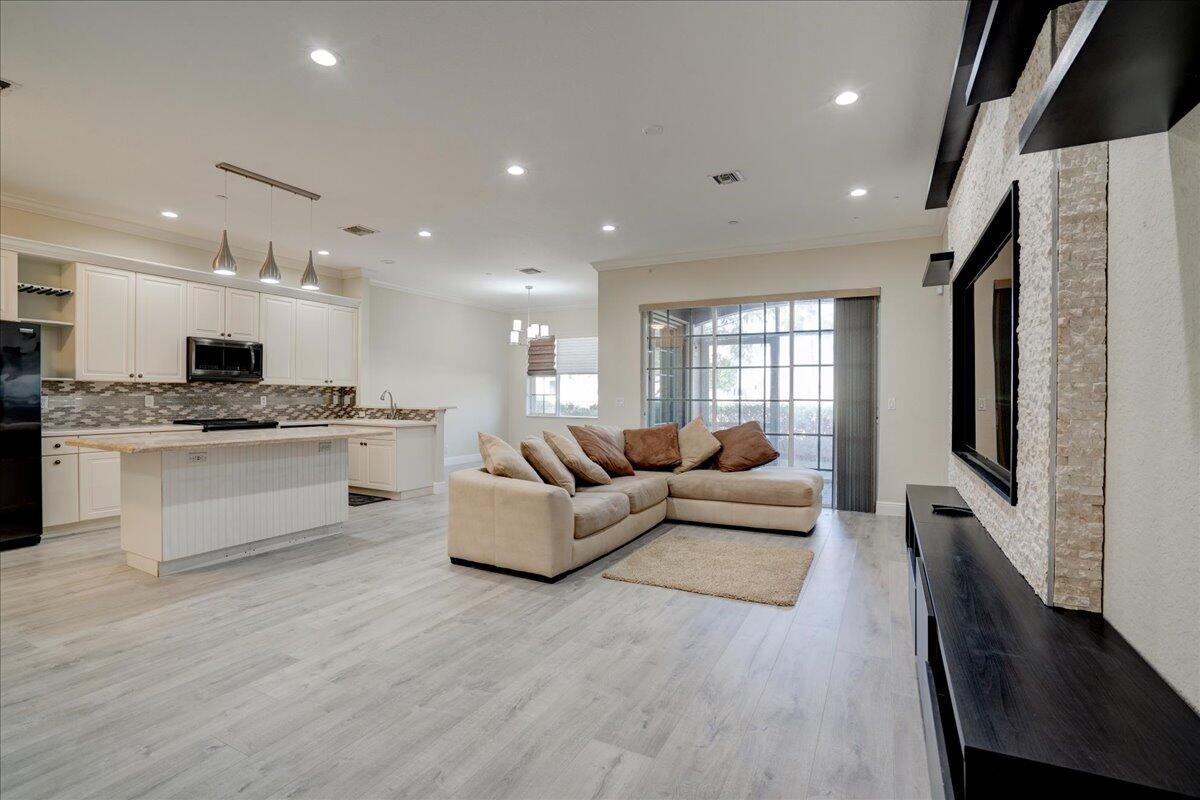 MLS #RX-11130016 image #6