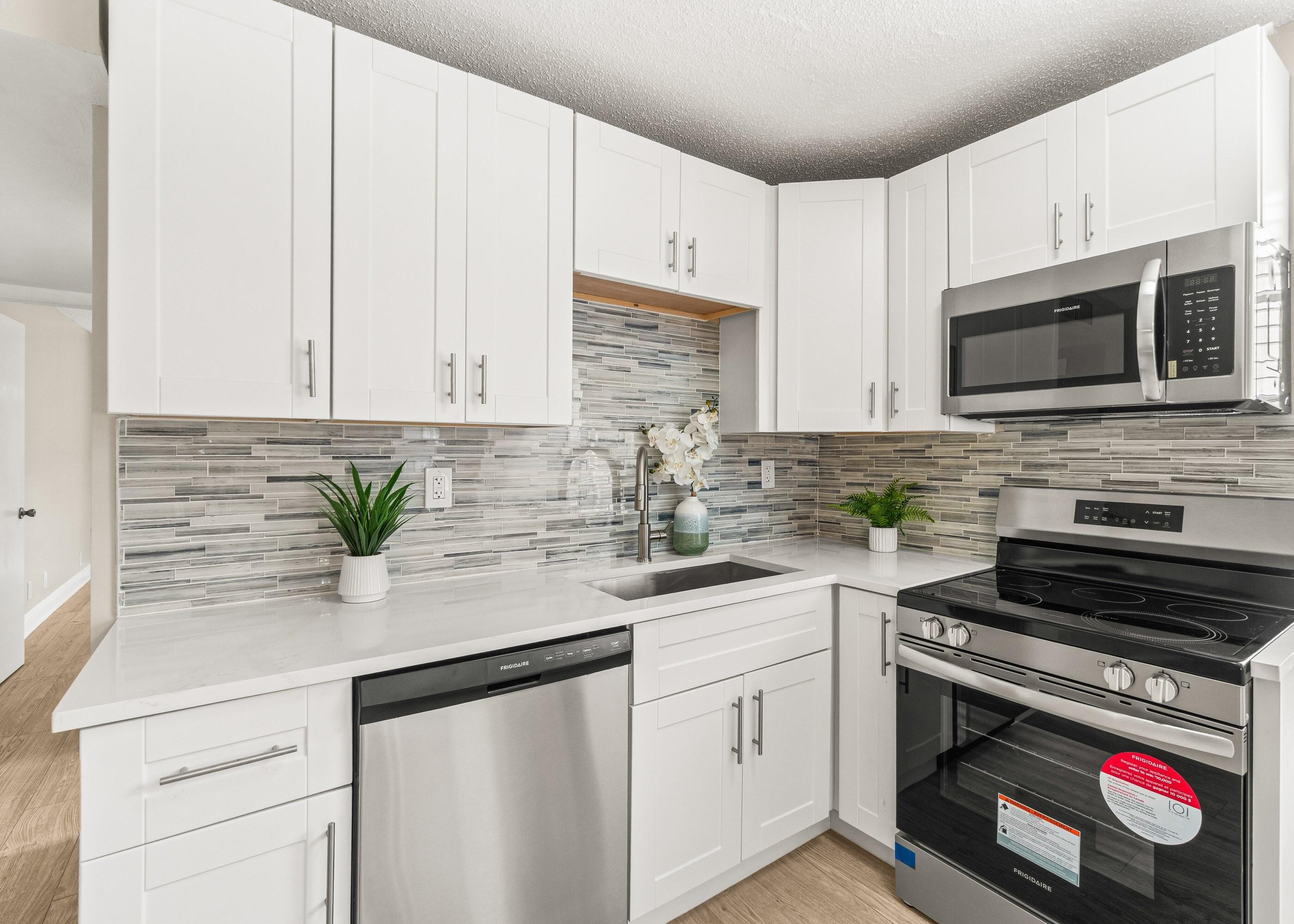 MLS #RX-11130097 image #1