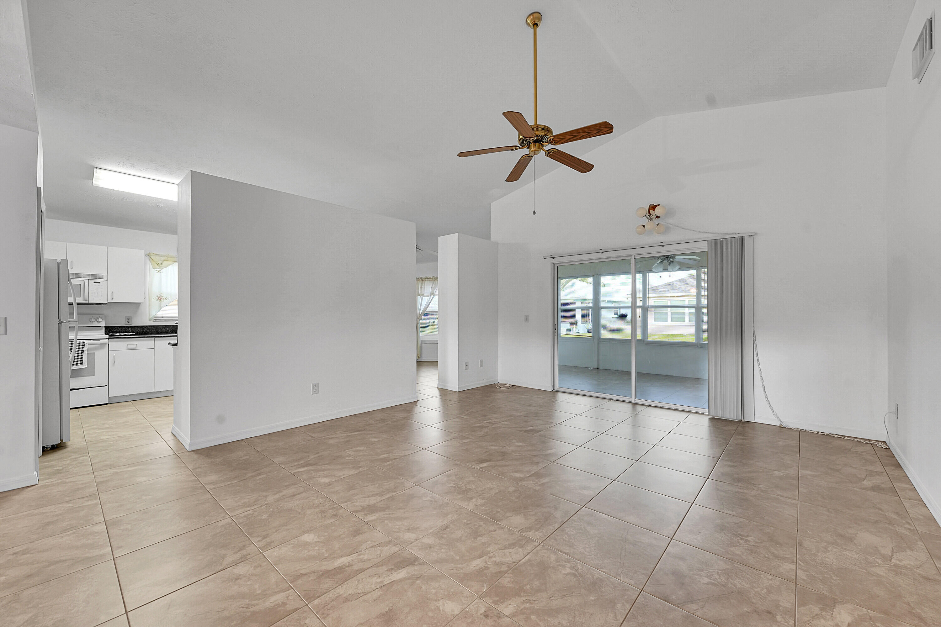 MLS #RX-11130157 image #2