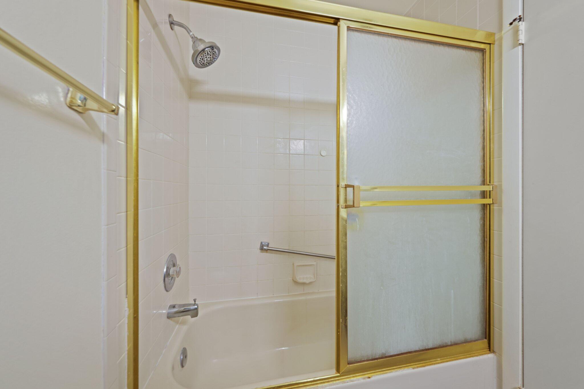 MLS #RX-11130294 image #17