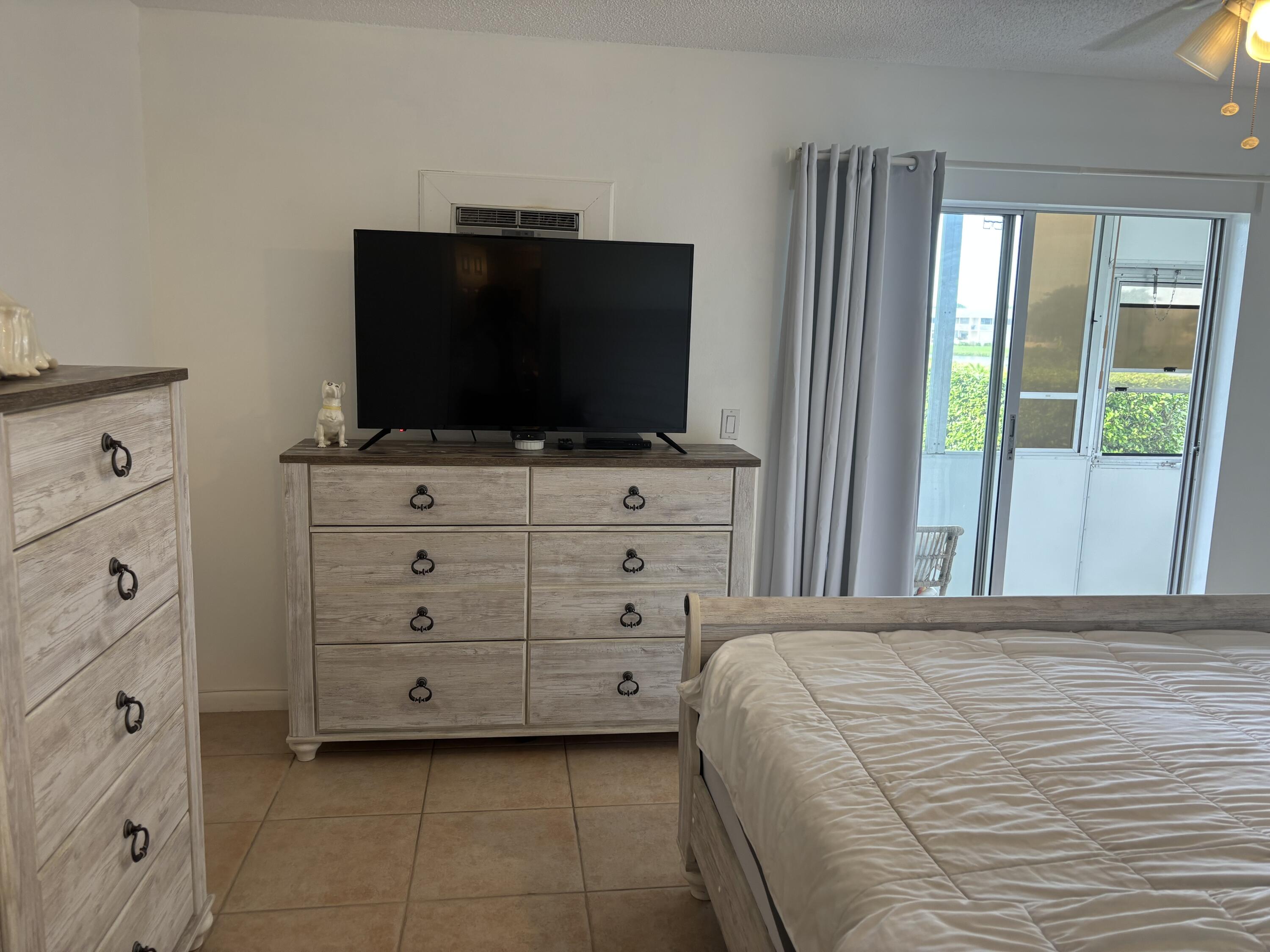 MLS #RX-11130353 image #4