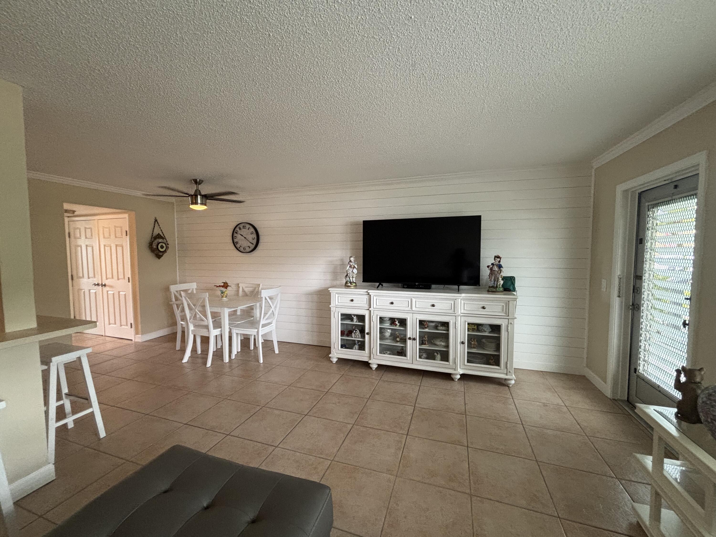 MLS #RX-11130353 image #9