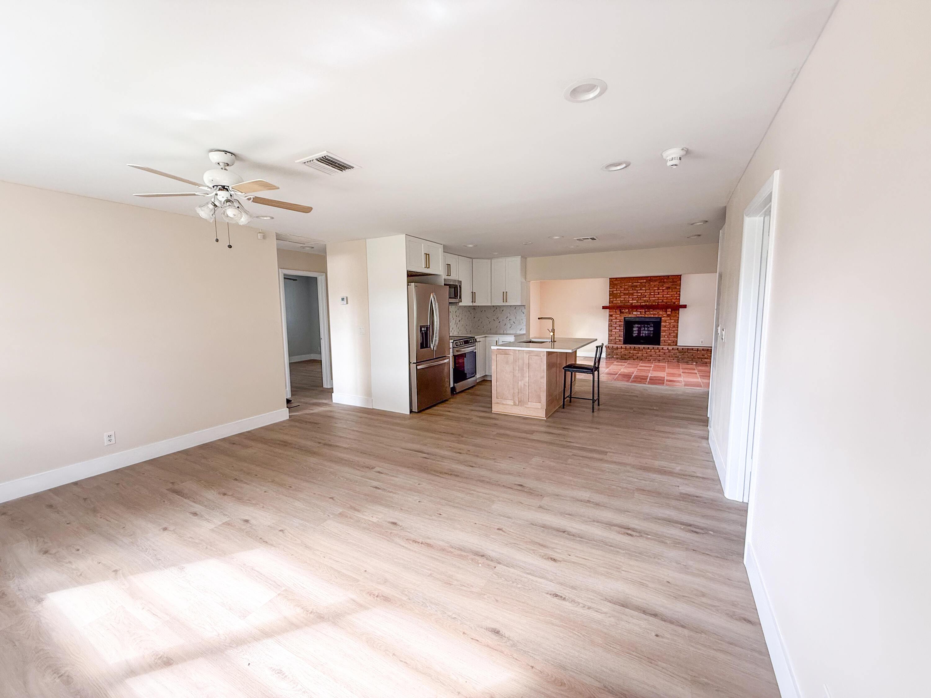 MLS #RX-11130387 image #3