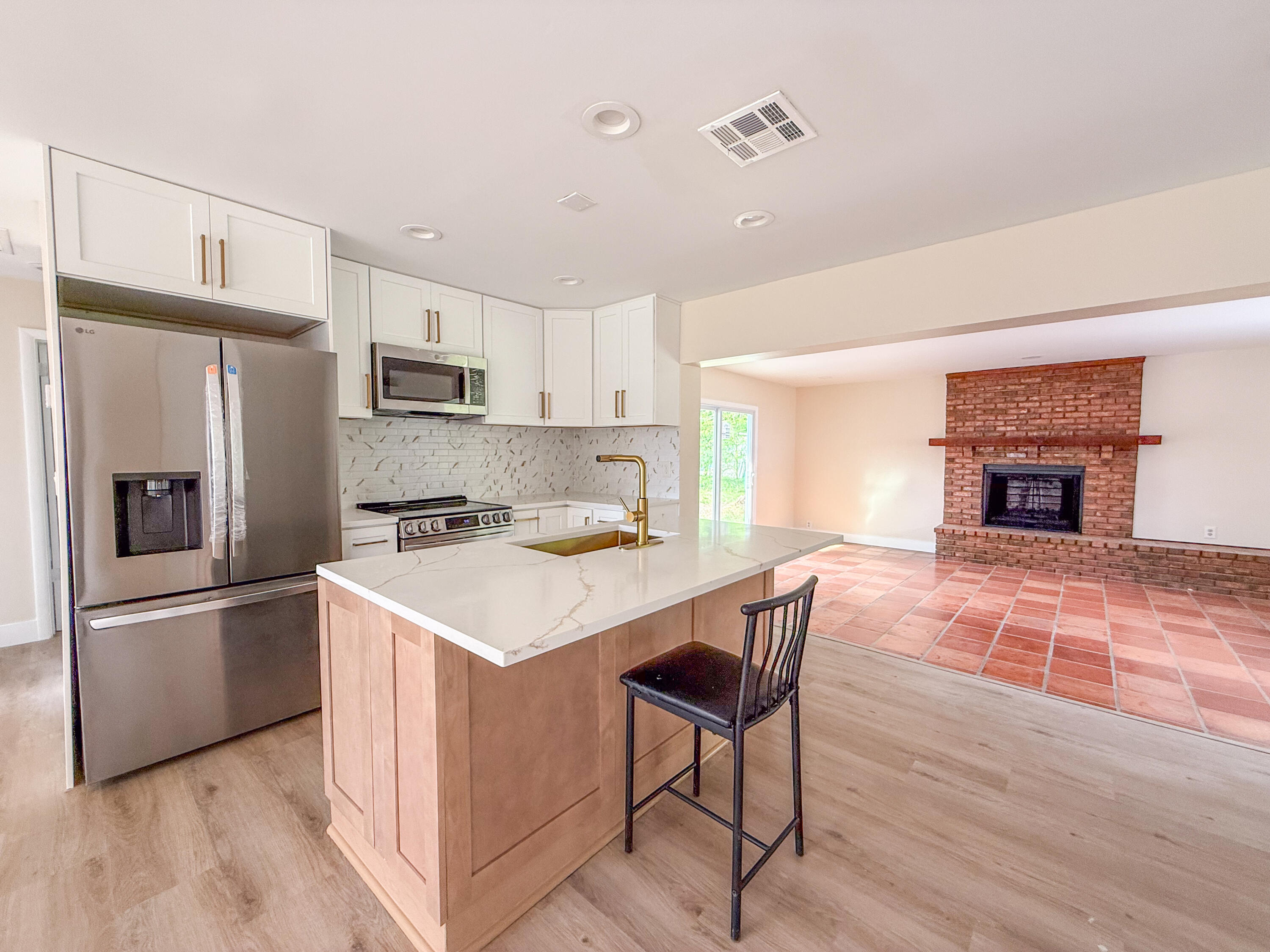 MLS #RX-11130387 image #4