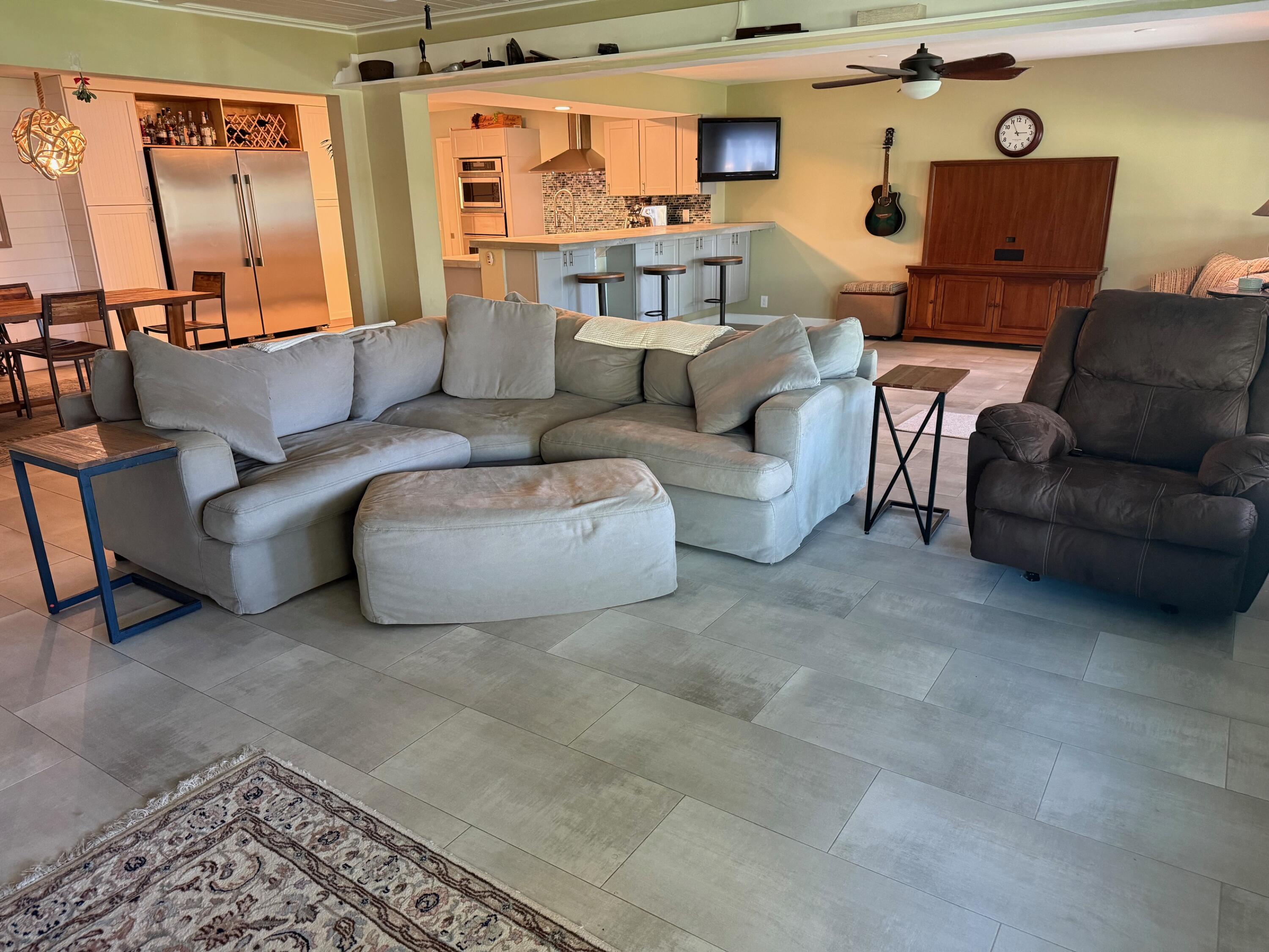 MLS #RX-11025896 image #4