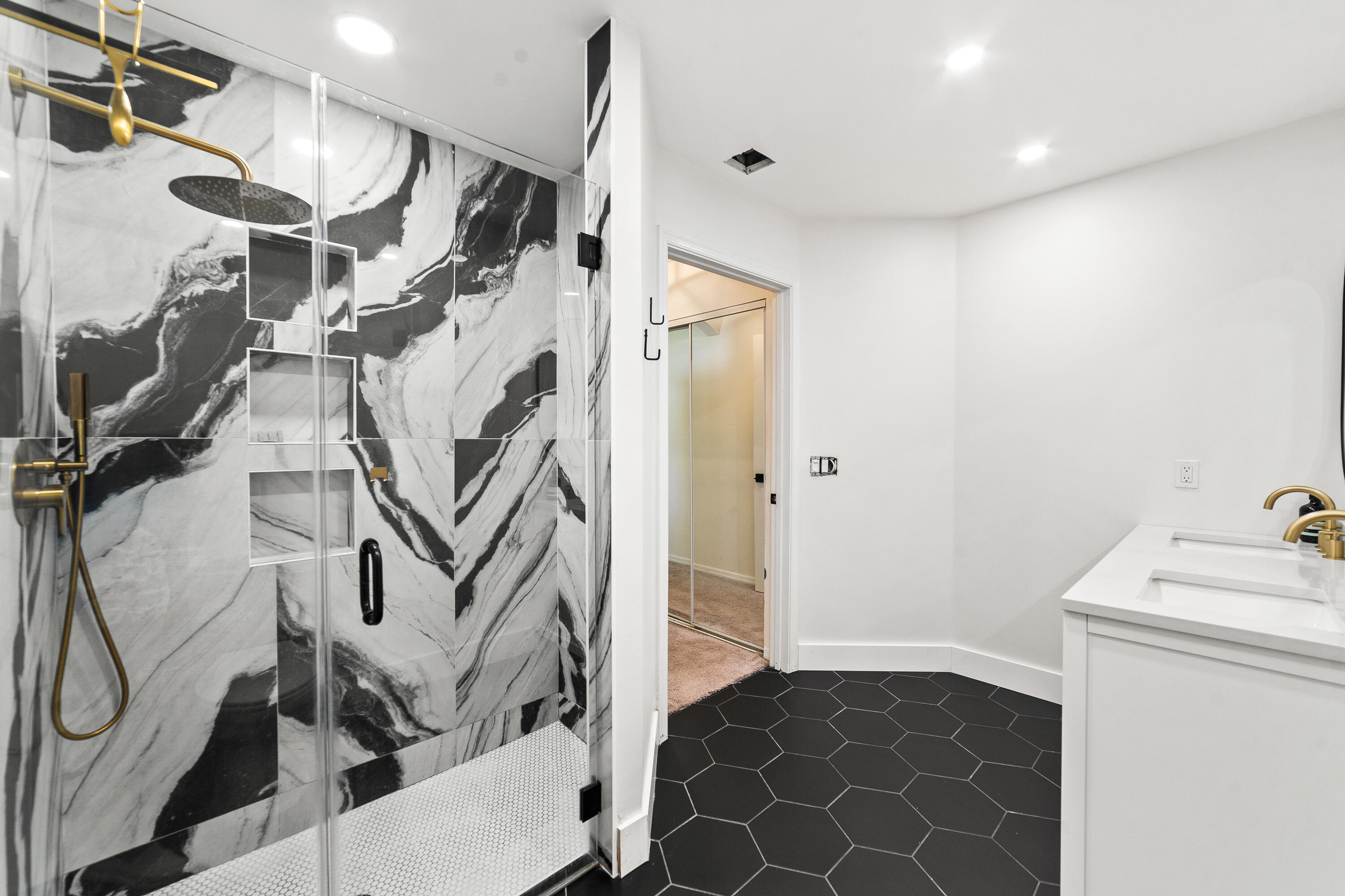 MLS #RX-11130497 image #11