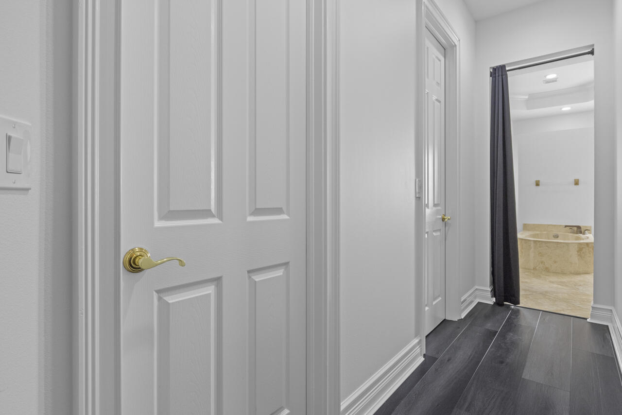 MLS #RX-11130537 image #8