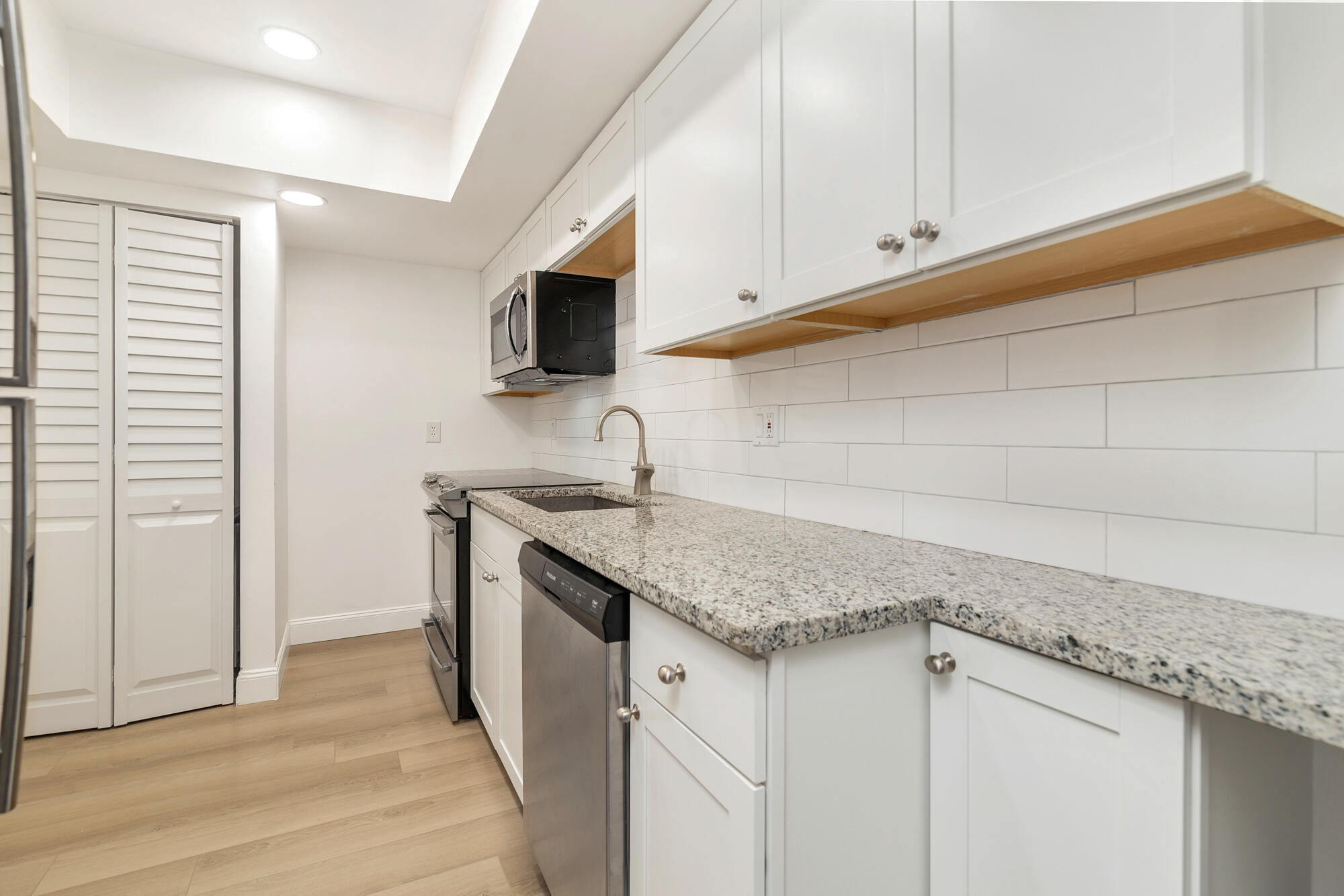 MLS #RX-11130557 image #5