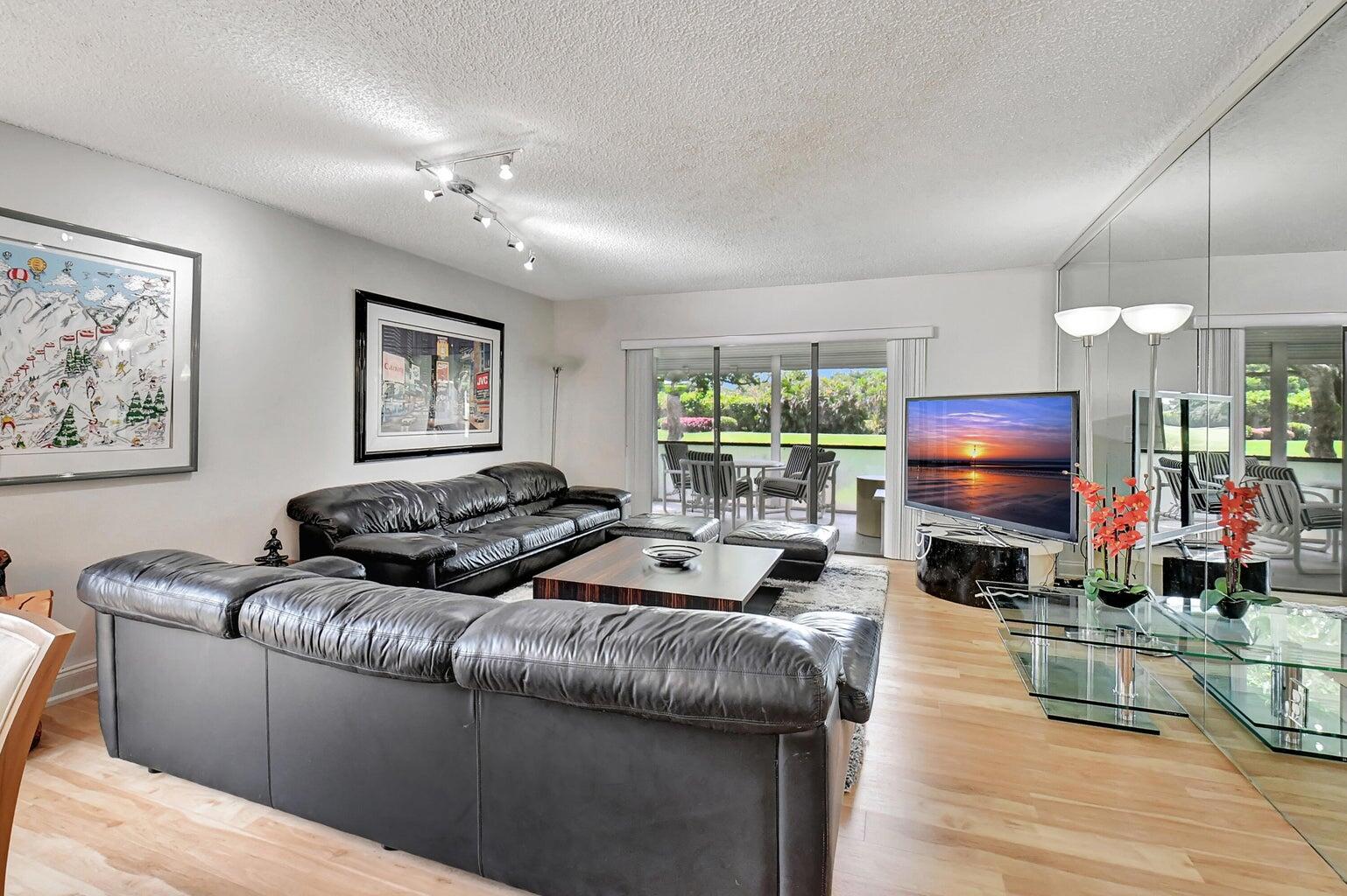 MLS #RX-10472207 image #13