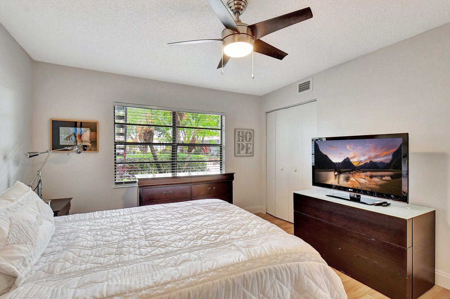 MLS #RX-10472207 image #29