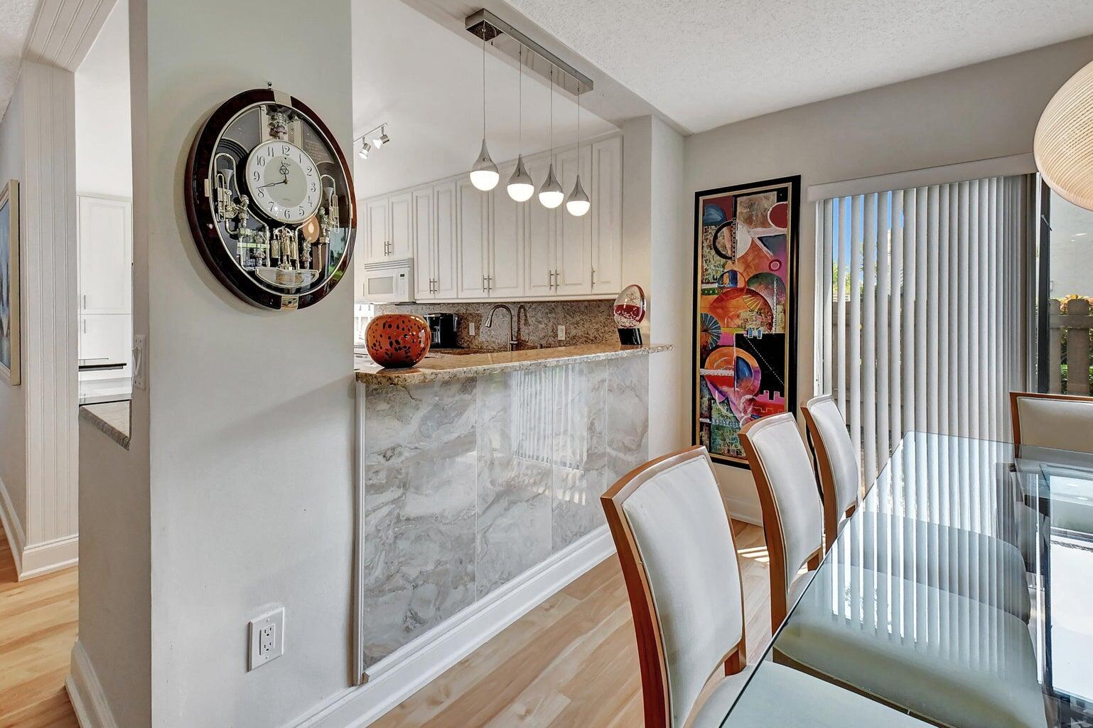 MLS #RX-10472207 image #3