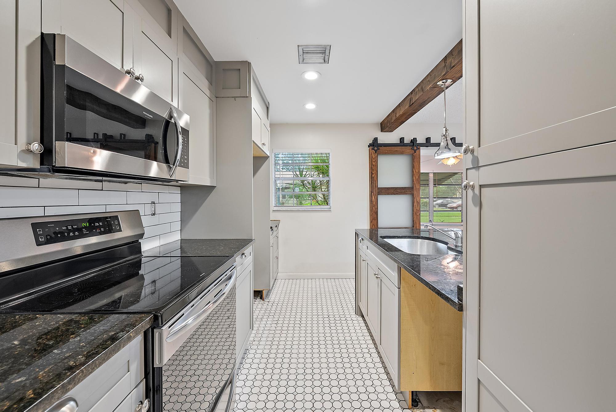 MLS #RX-11033669 image #15