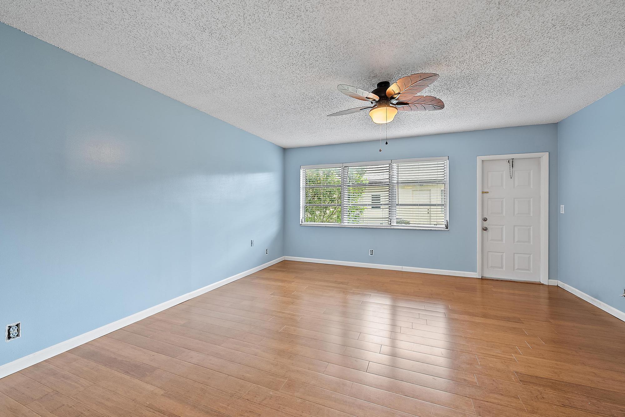 MLS #RX-11033669 image #3