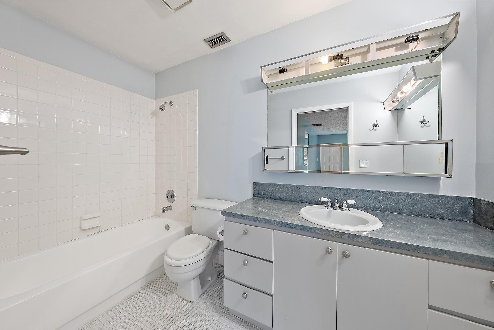 MLS #RX-11033669 image #6