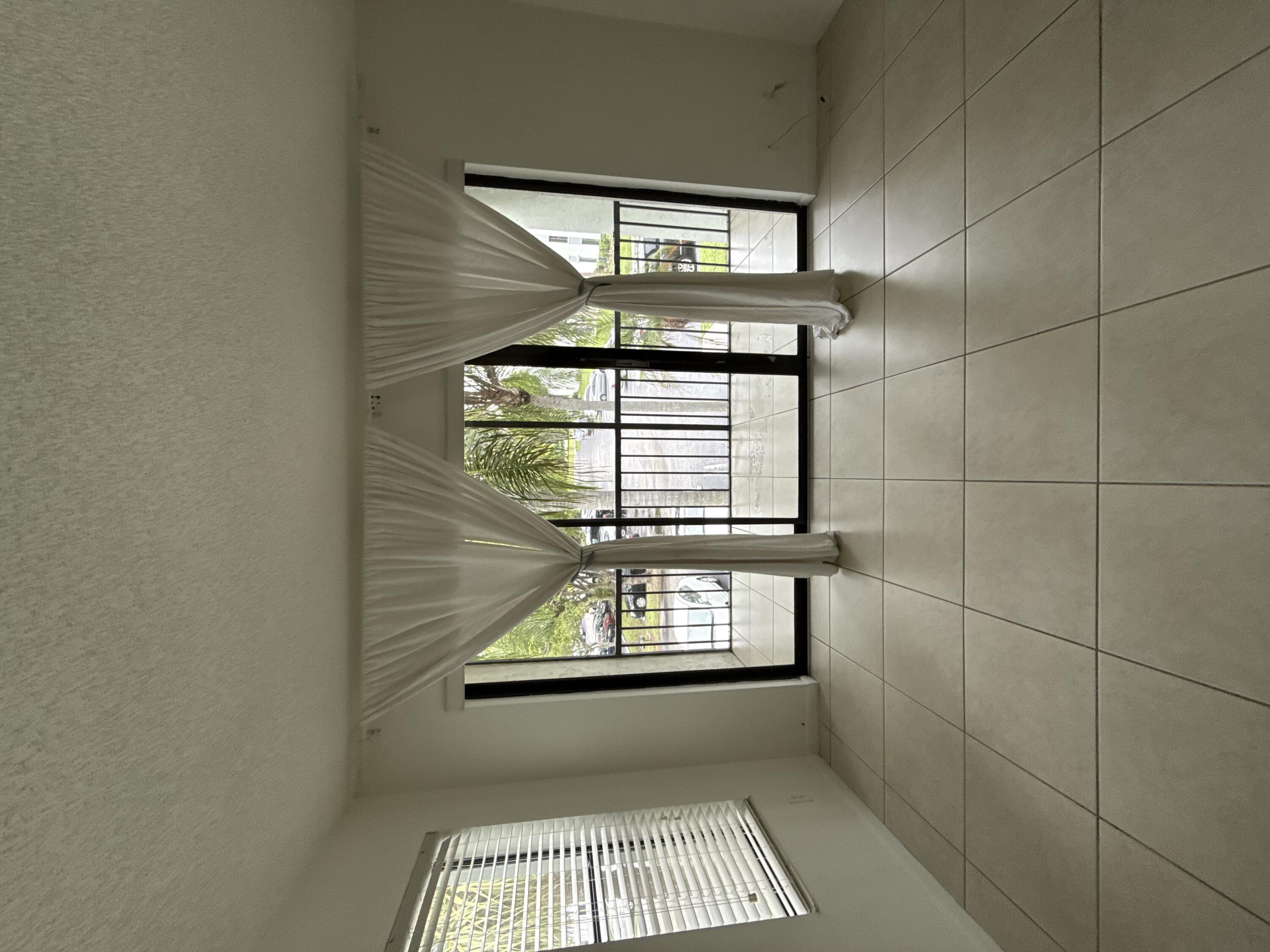 MLS #RX-11130716 image #0