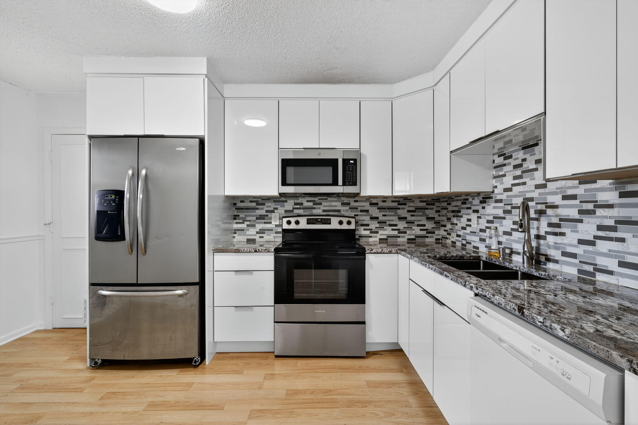 MLS #RX-11130772 image #5