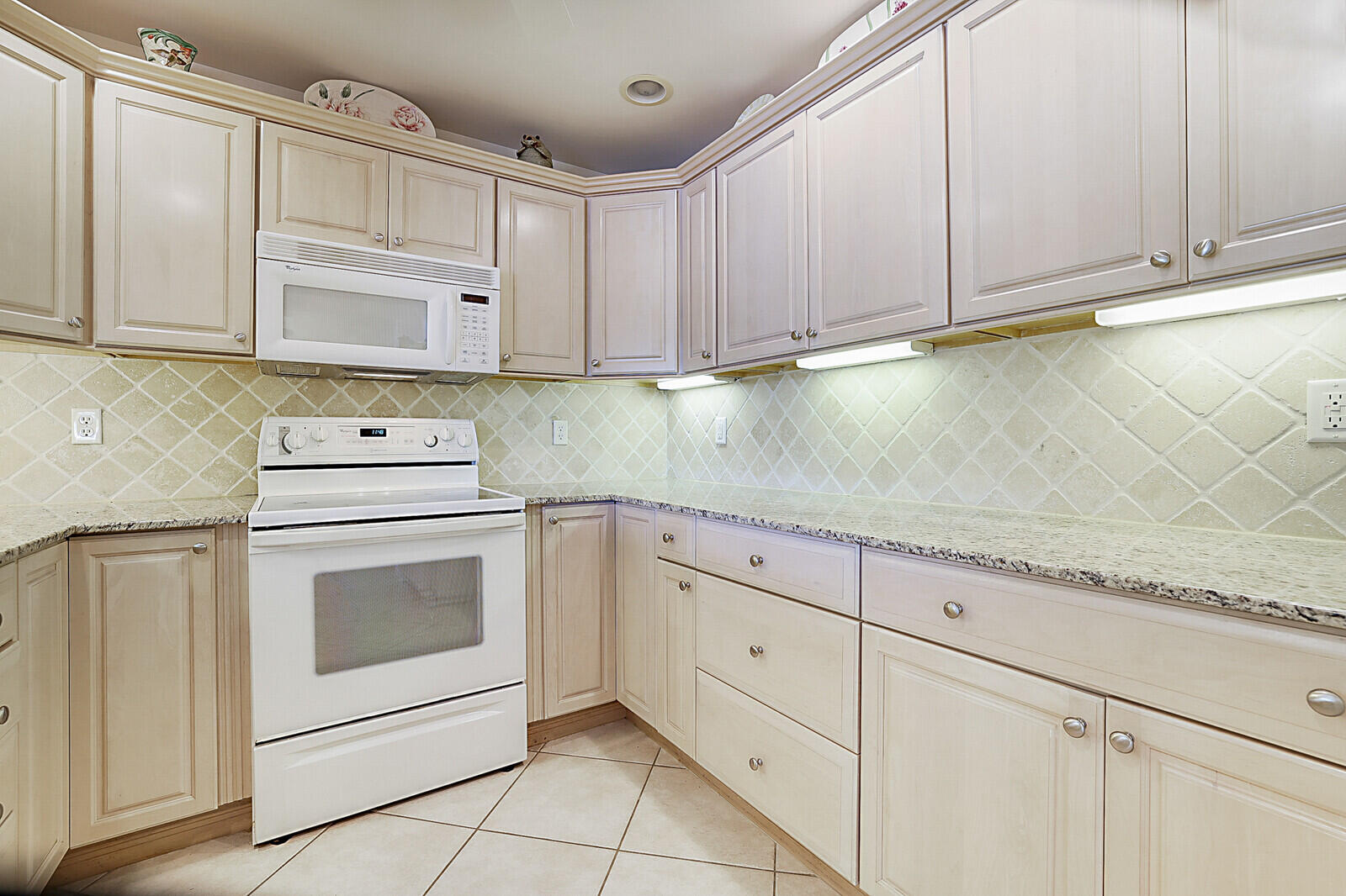 MLS #RX-11130824 image #16