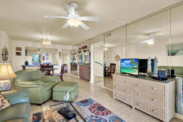 MLS #RX-10491769 image #12