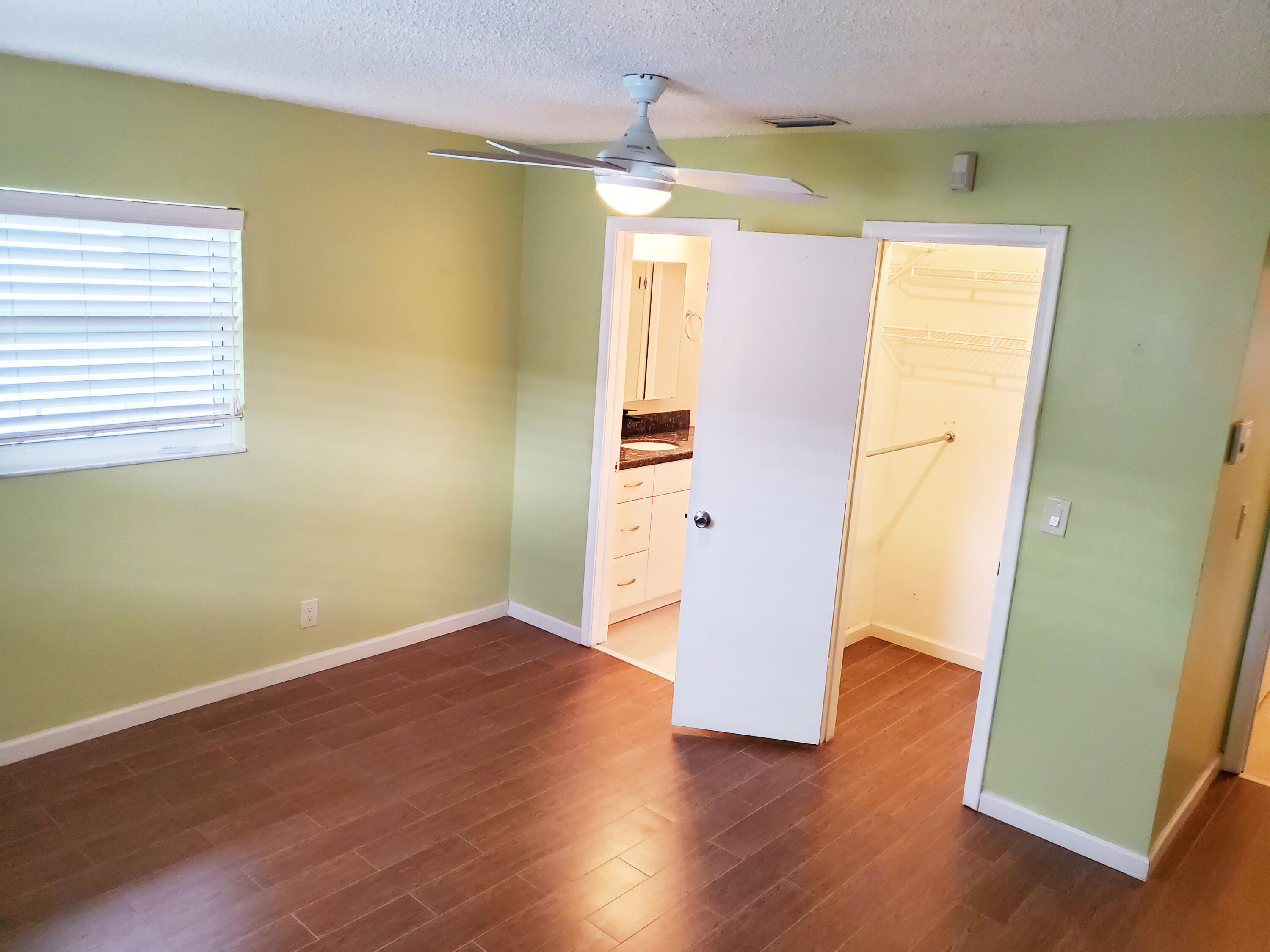 MLS #RX-11130958 image #20