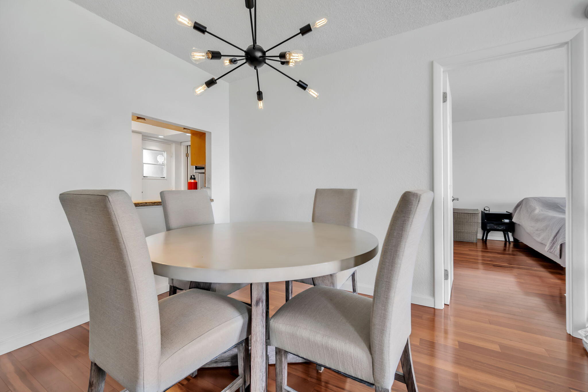 MLS #RX-11130995 image #1