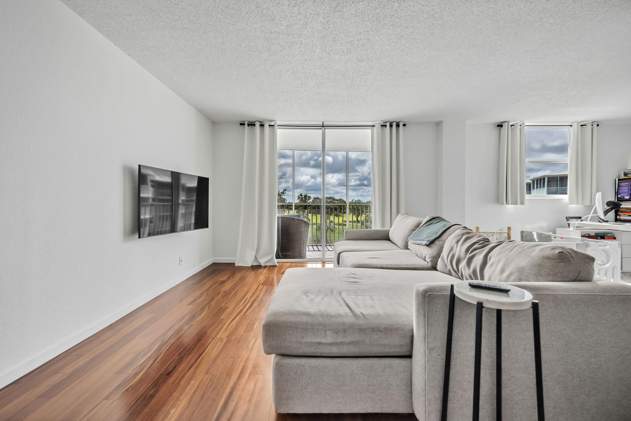 MLS #RX-11130995 image #2