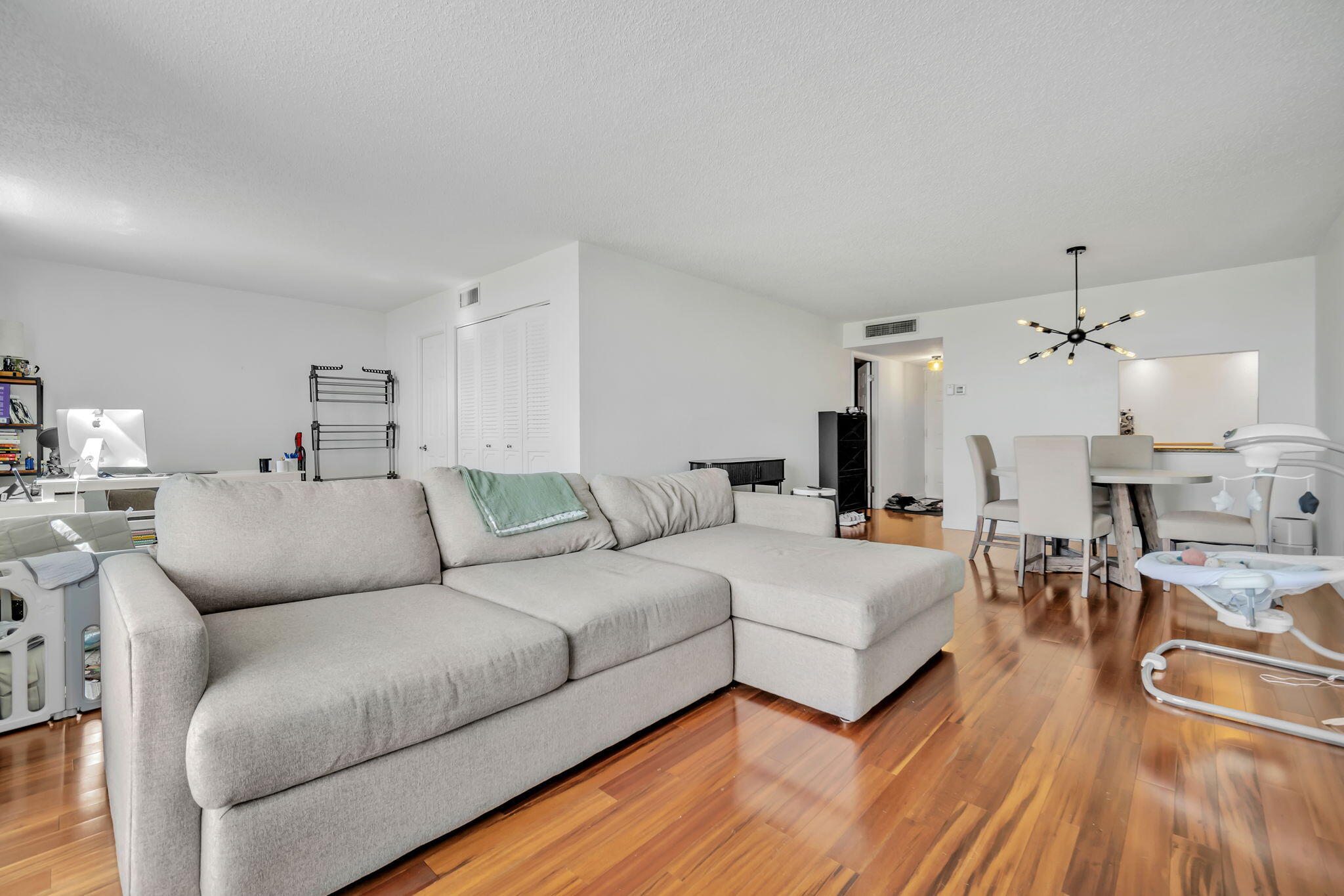 MLS #RX-11130995 image #5