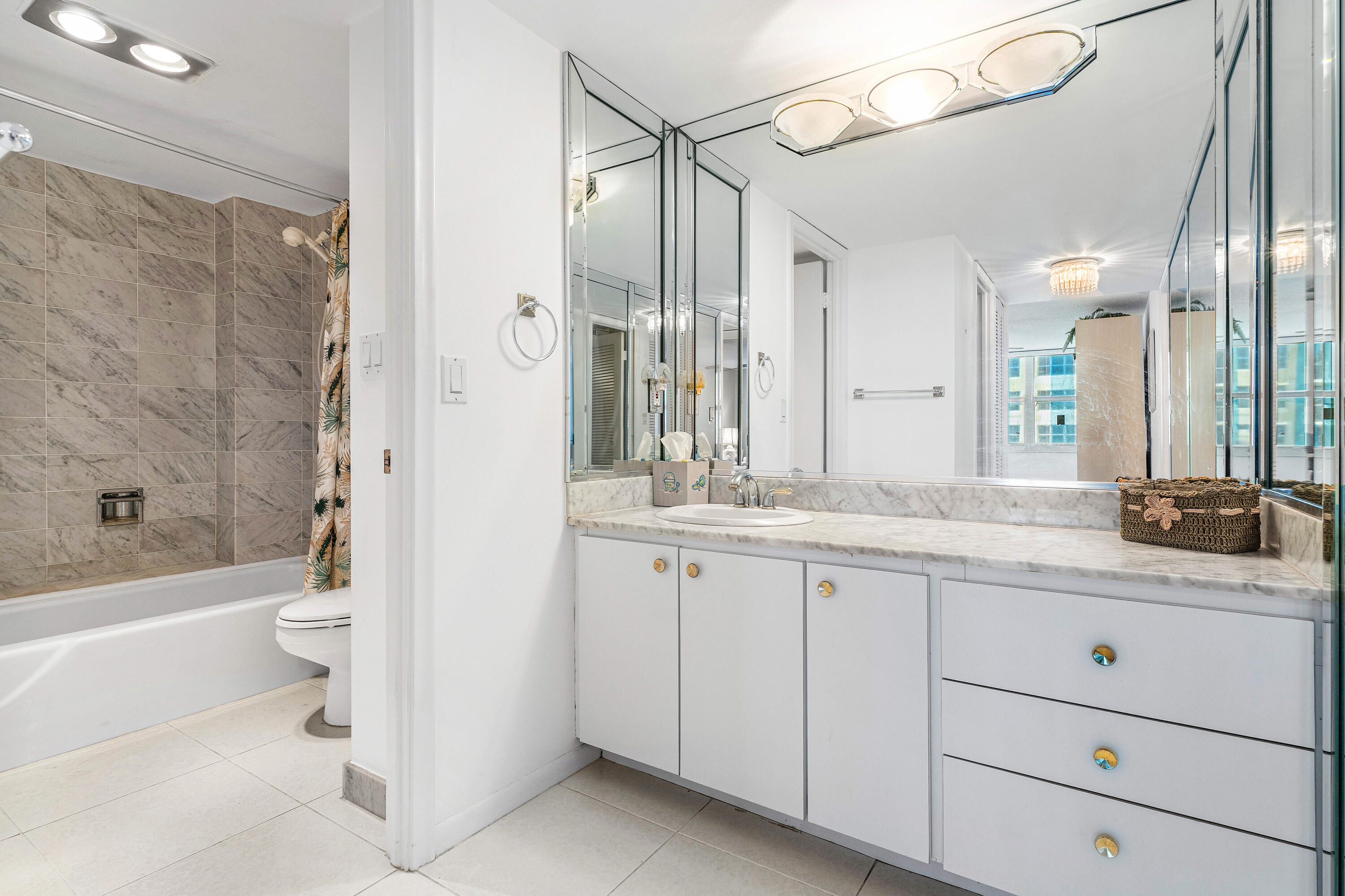 MLS #RX-11131195 image #17