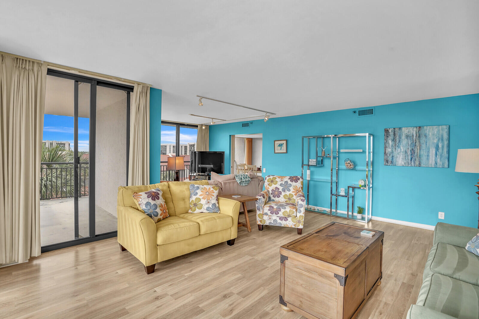 MLS #RX-10798243 image #10