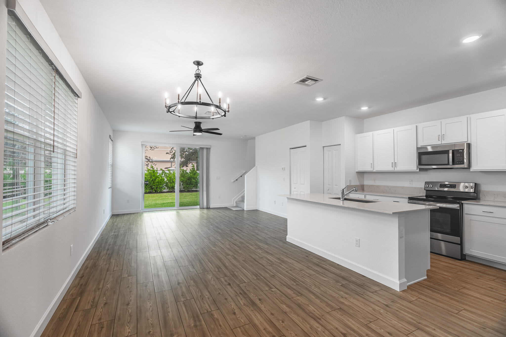 MLS #RX-11131288 image #0