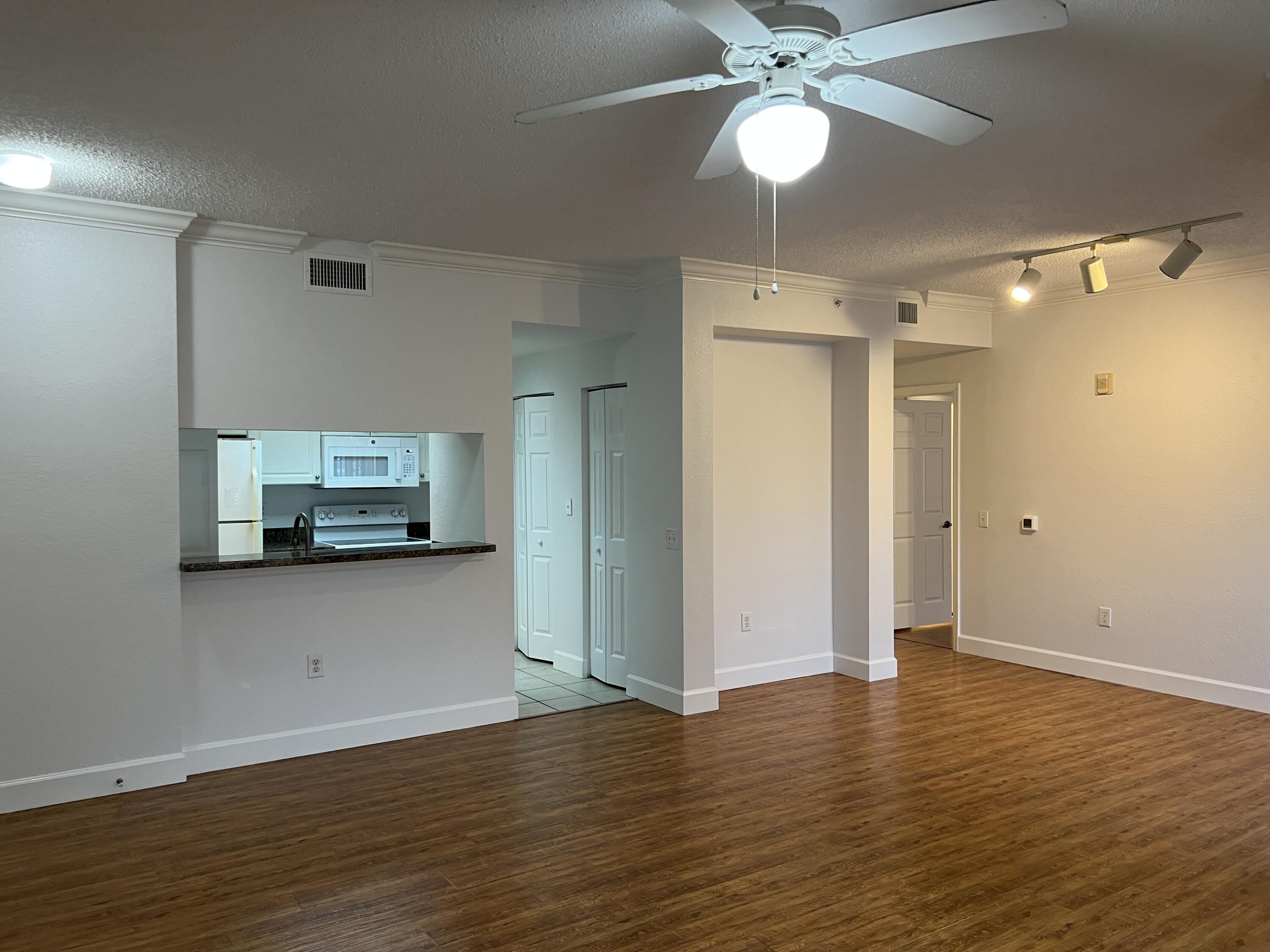 MLS #RX-11131293 image #3