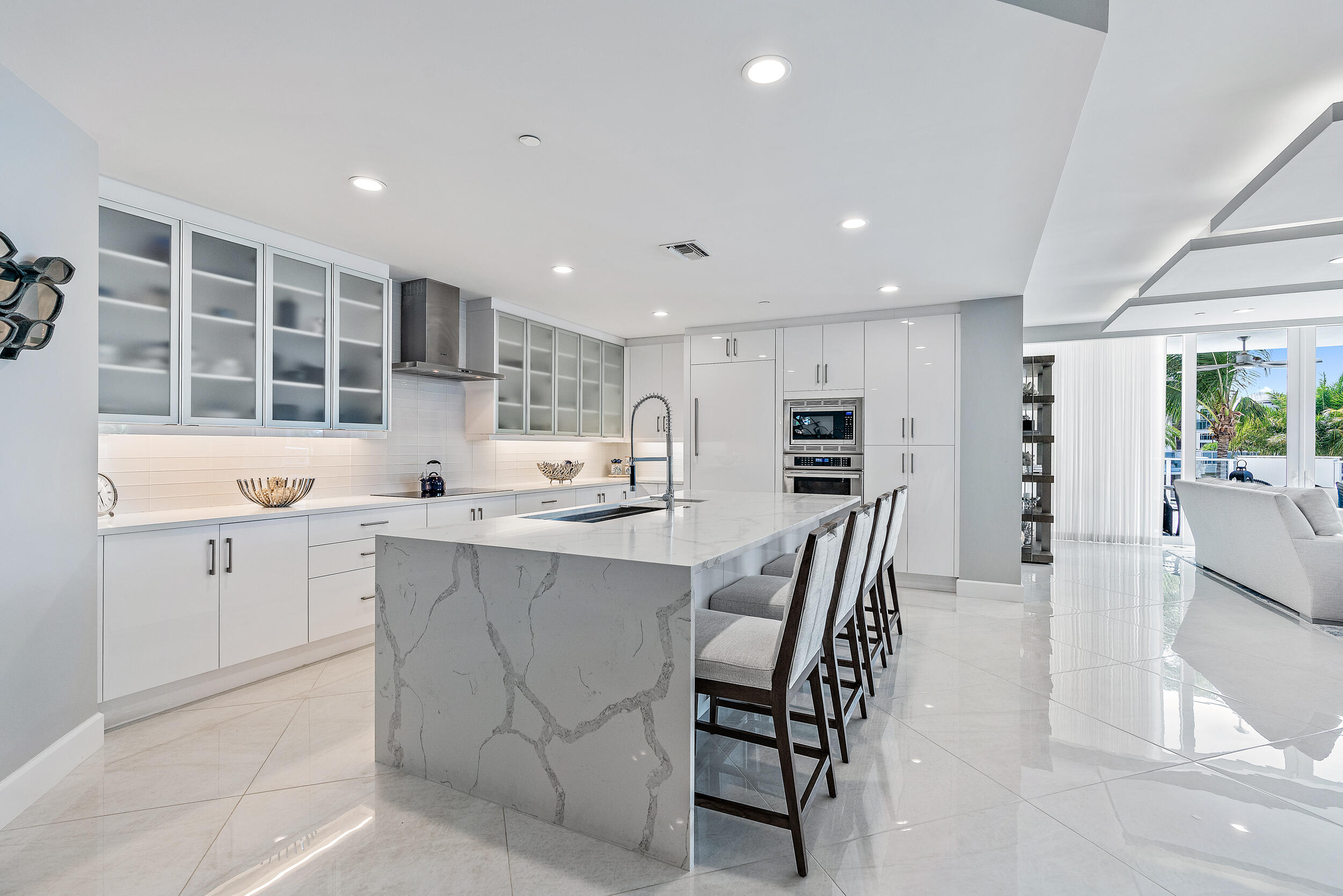 MLS #RX-10980195 image #4