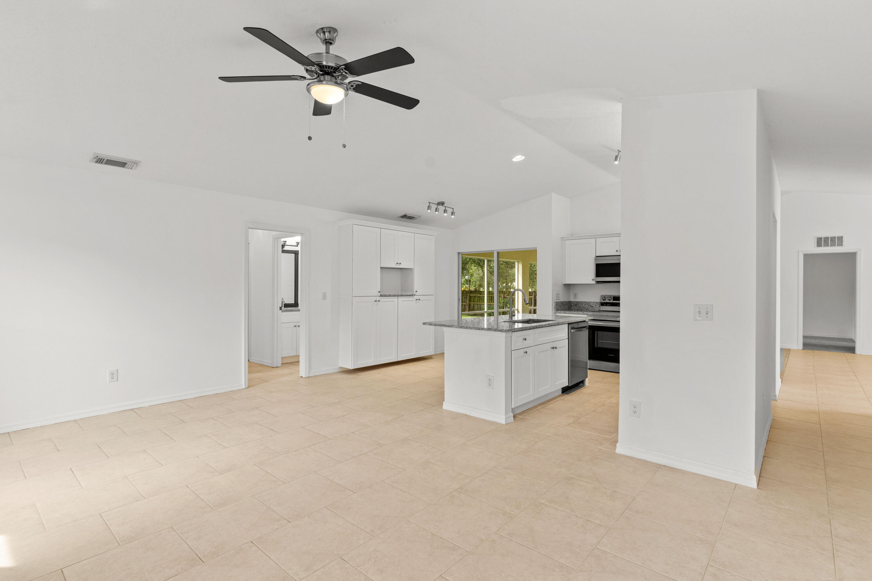 MLS #RX-11131680 image #12