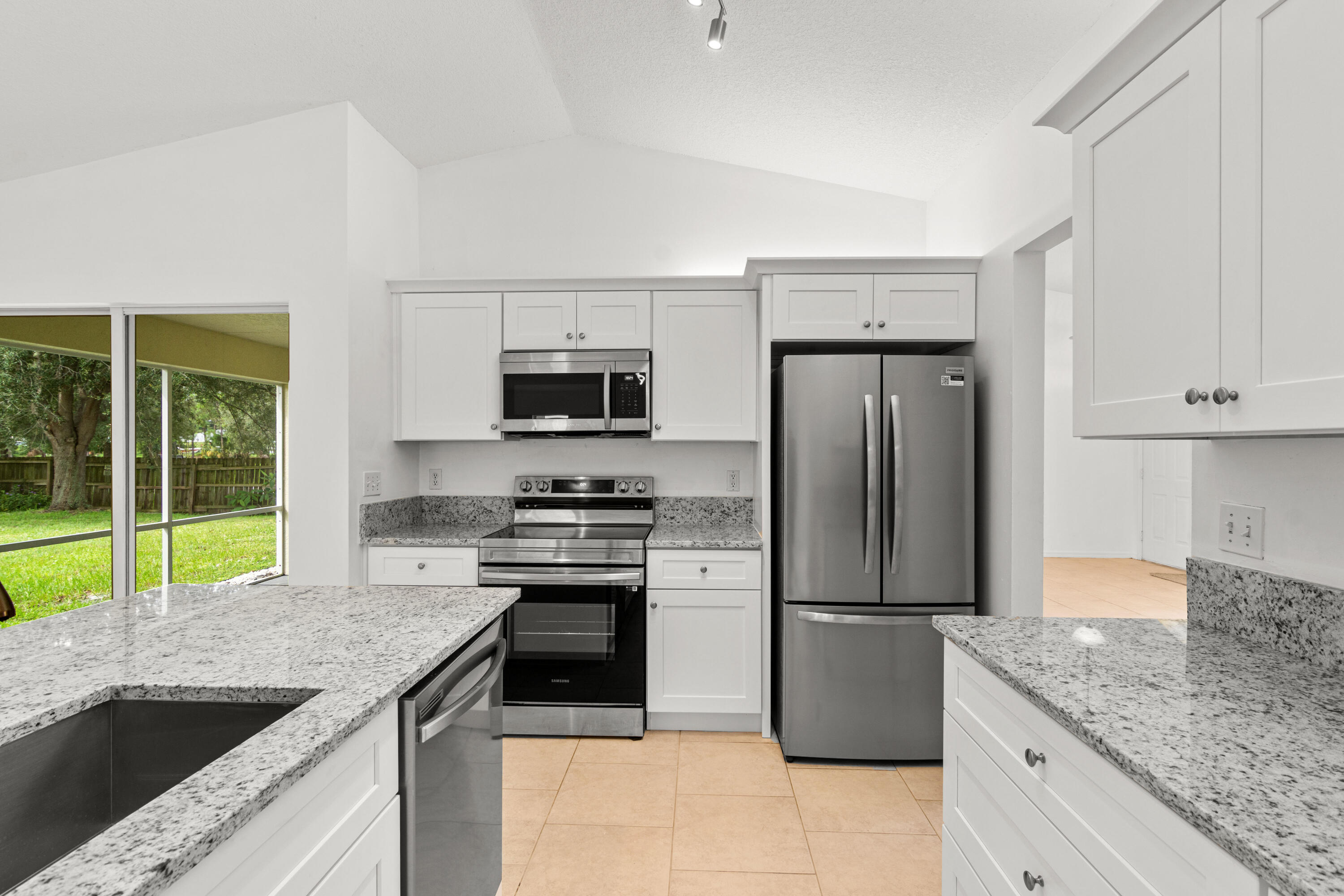 MLS #RX-11131680 image #14