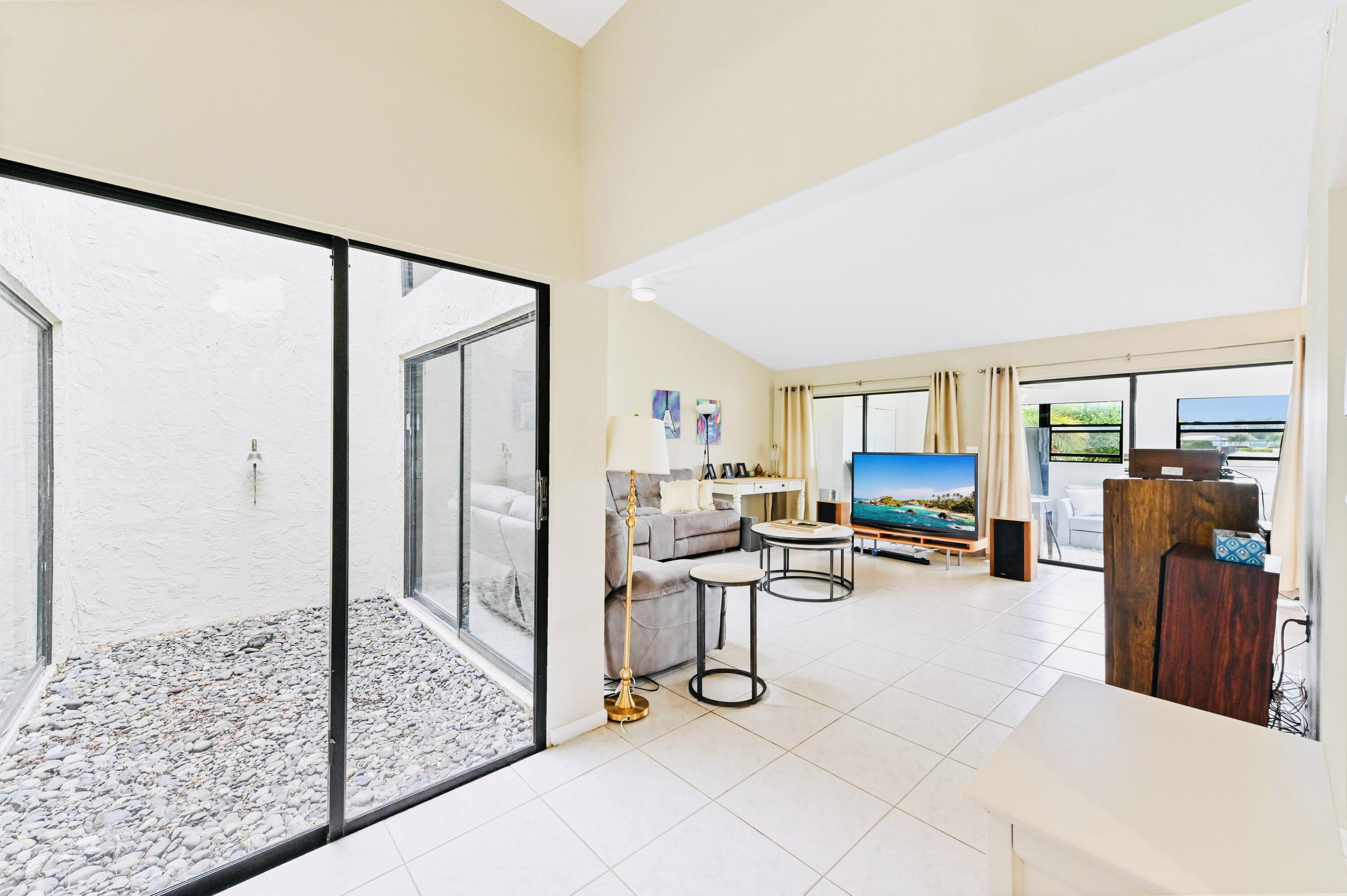 MLS #RX-11131692 image #18