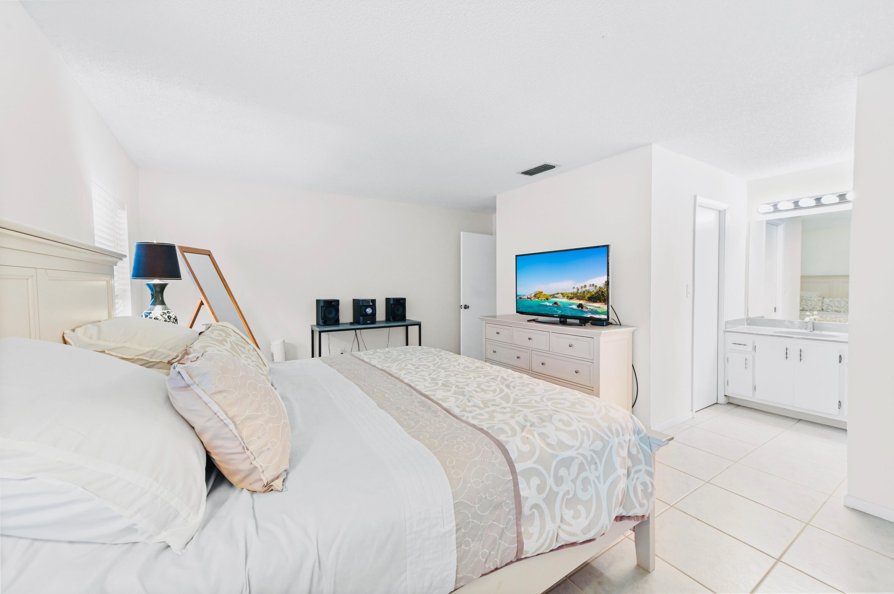 MLS #RX-11131692 image #29