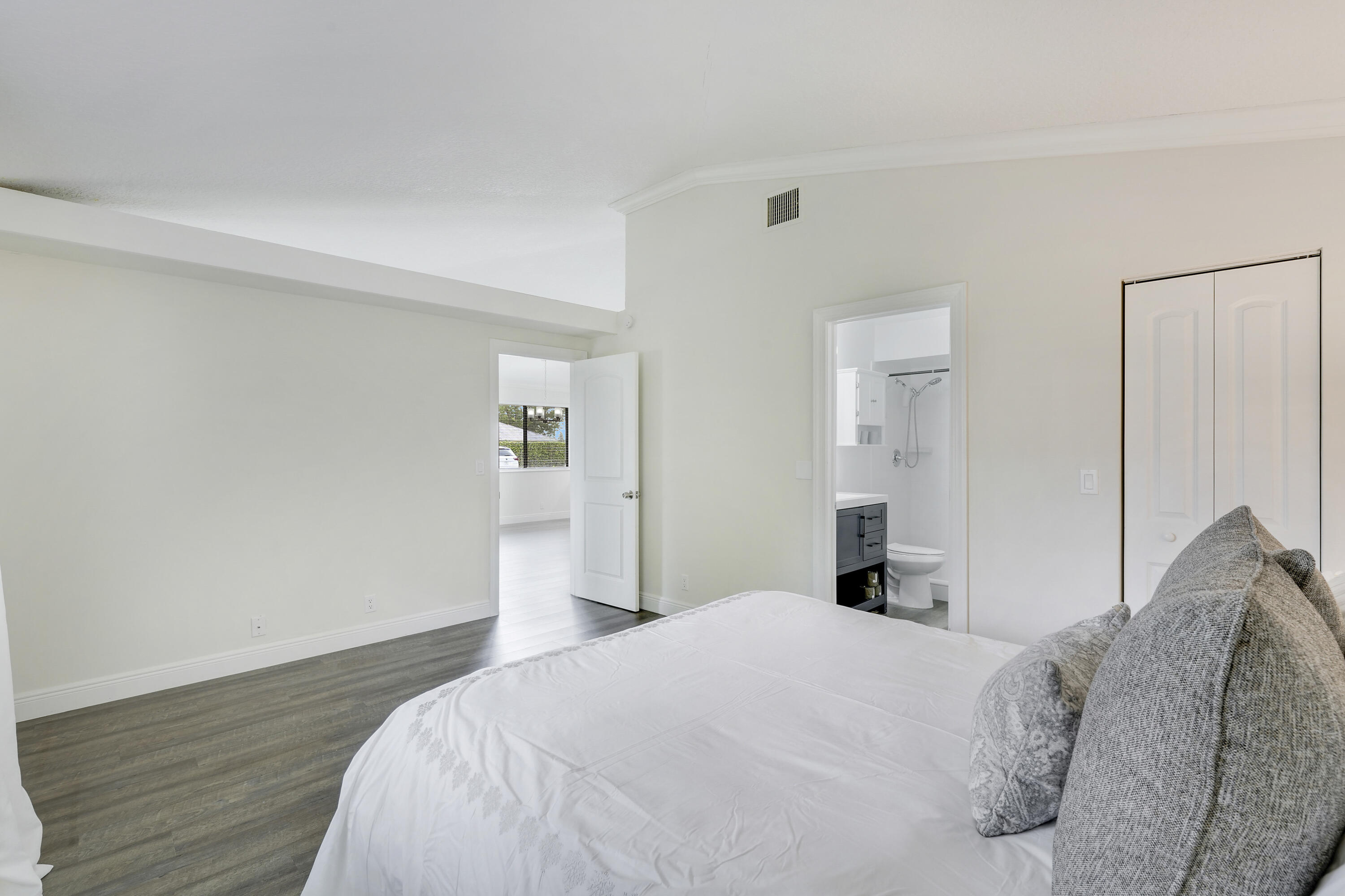 MLS #RX-11131752 image #10