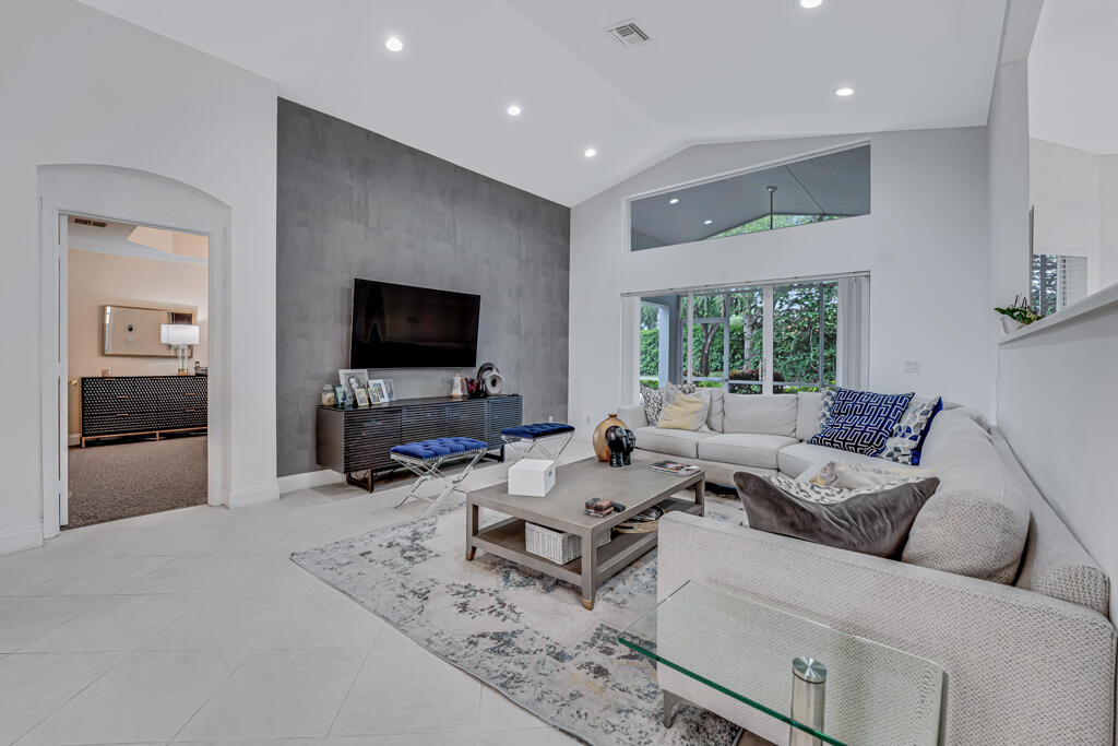 MLS #RX-11131758 image #7