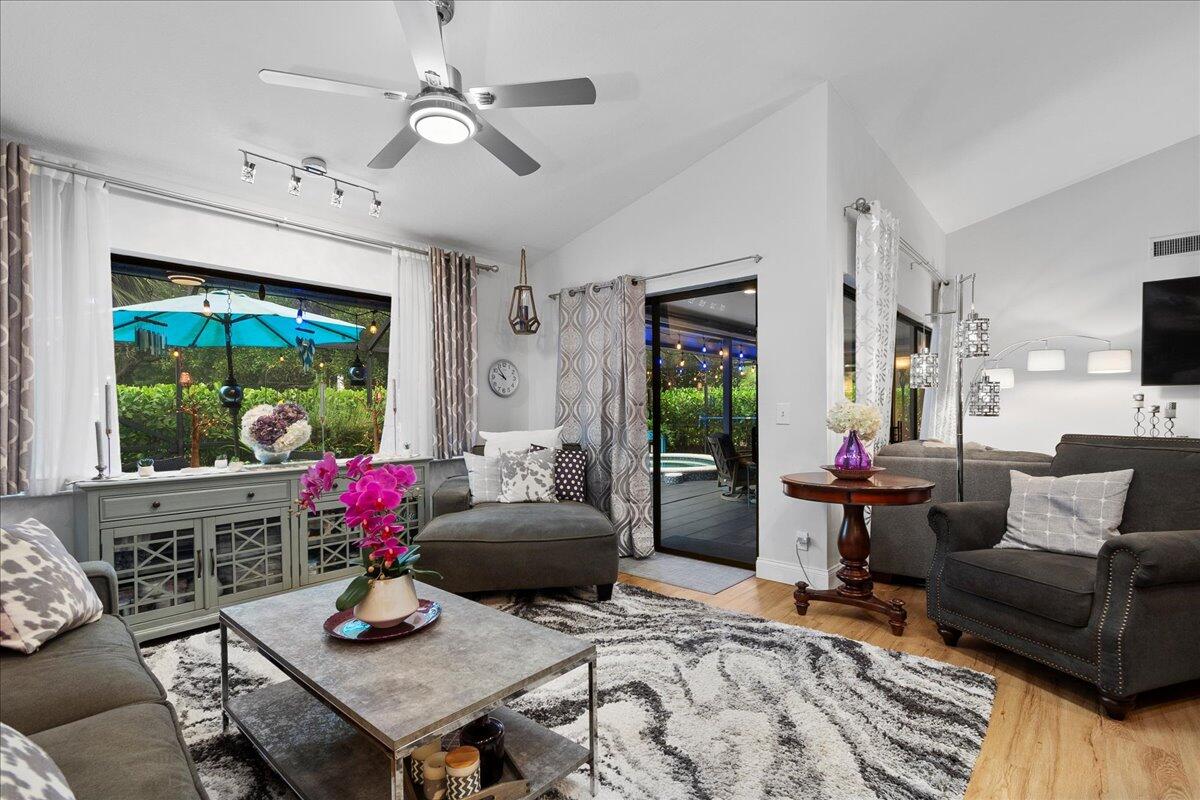 MLS #RX-11131759 image #10