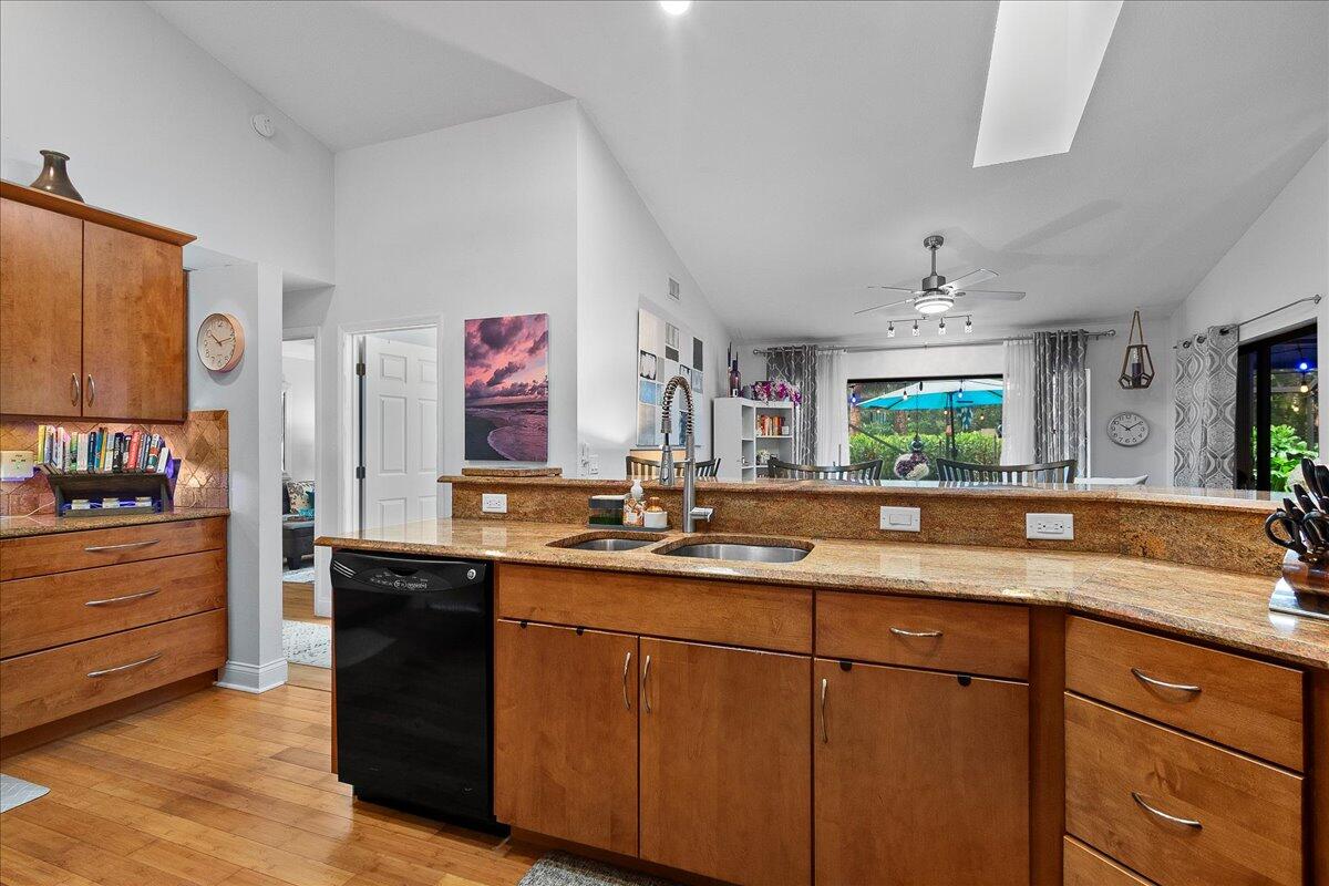 MLS #RX-11131759 image #16