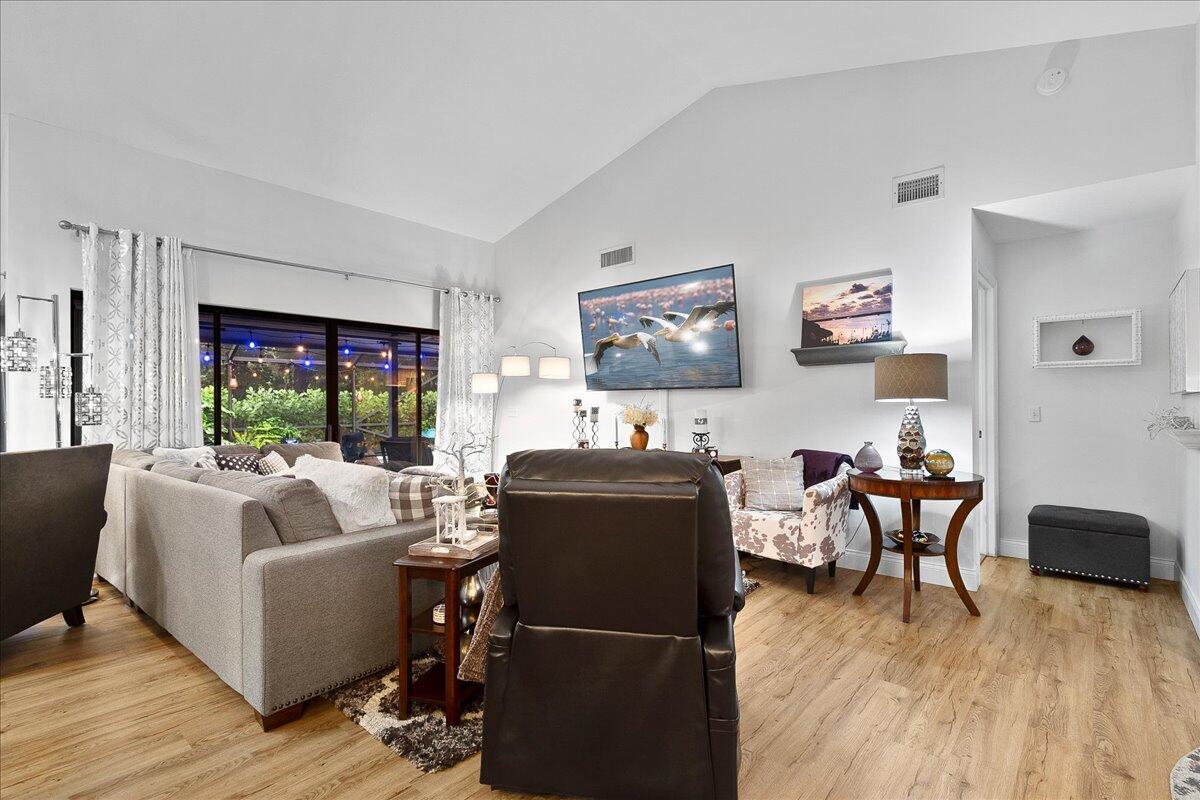 MLS #RX-11131759 image #5