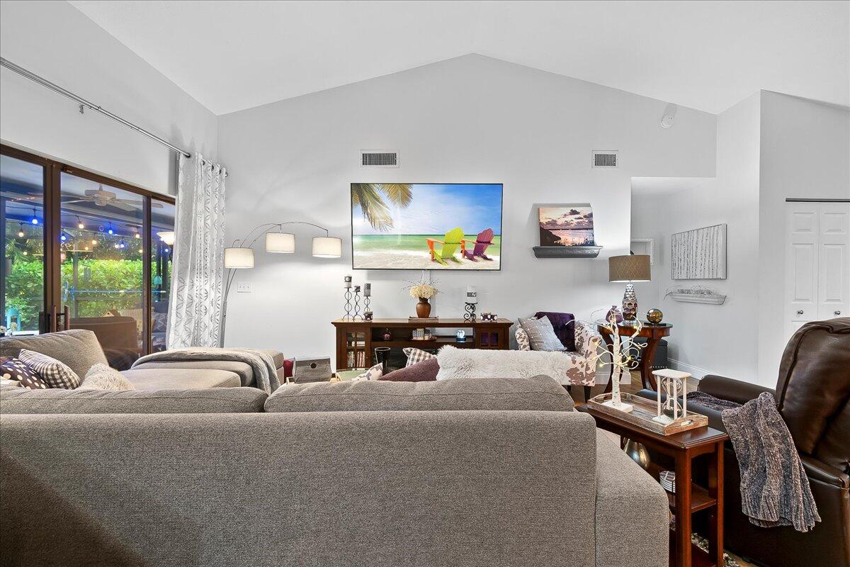 MLS #RX-11131759 image #6