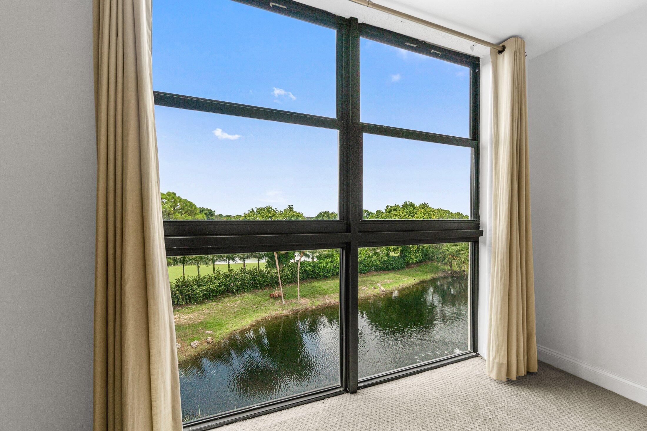 MLS #RX-10812406 image #14