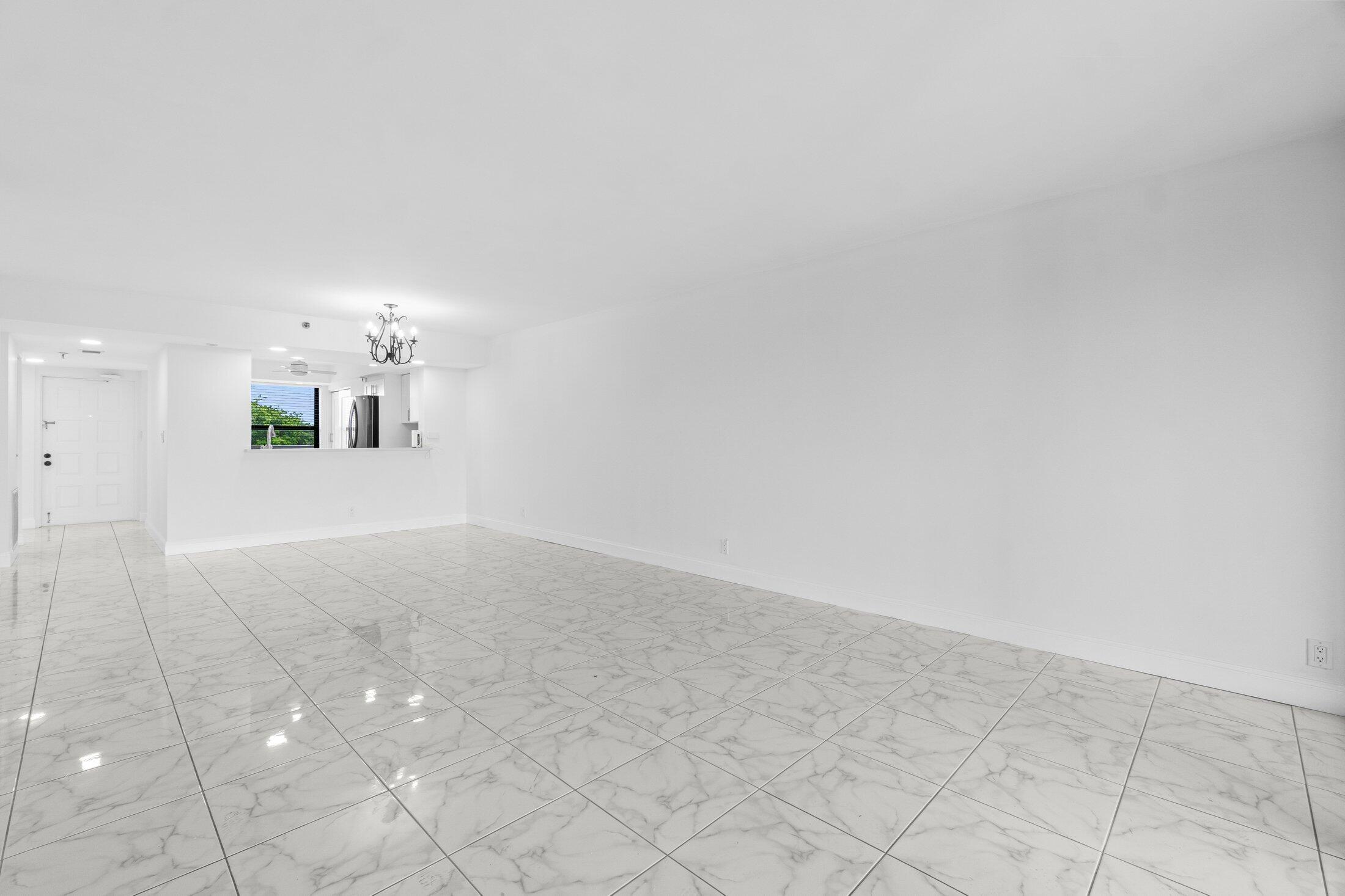 MLS #RX-10812406 image #8